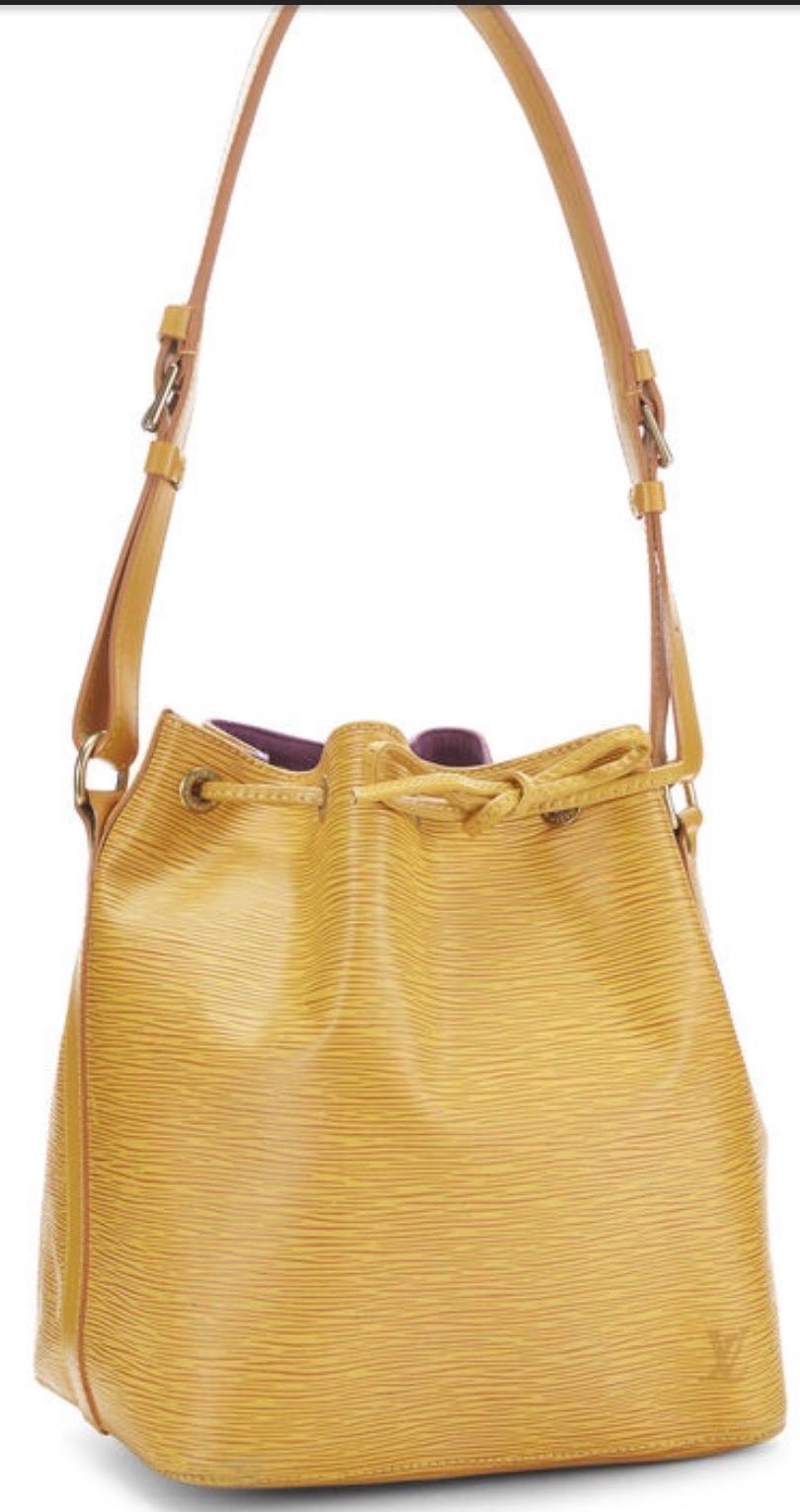 Yellow LOUIS VUITTON TASSIL YELLOW EPI NOÉ PETITE Drawstring Hand Bag/ Shoulder Bag For Sale