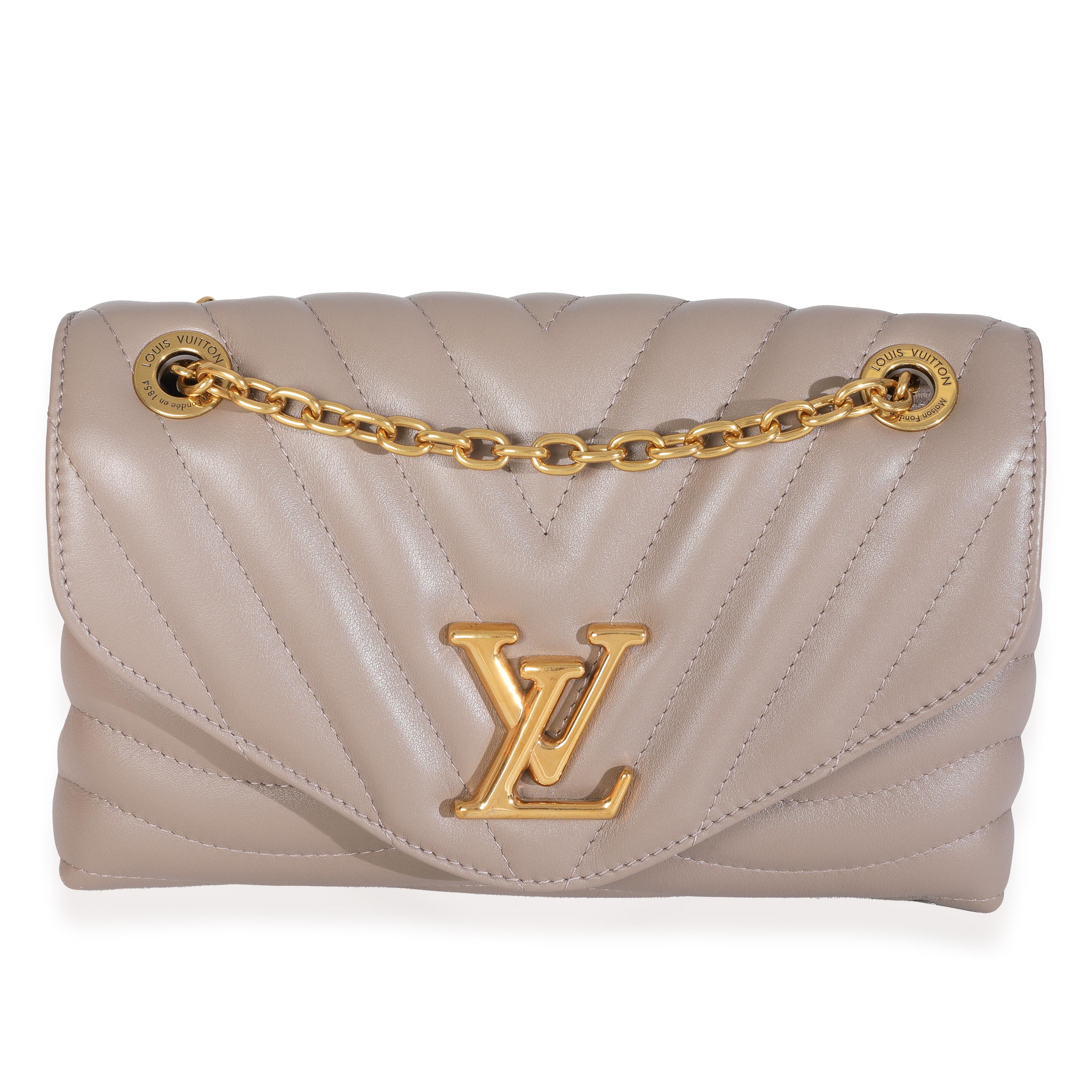 Louis Vuitton Taupe Calf Leather New Wave Chain MM For Sale