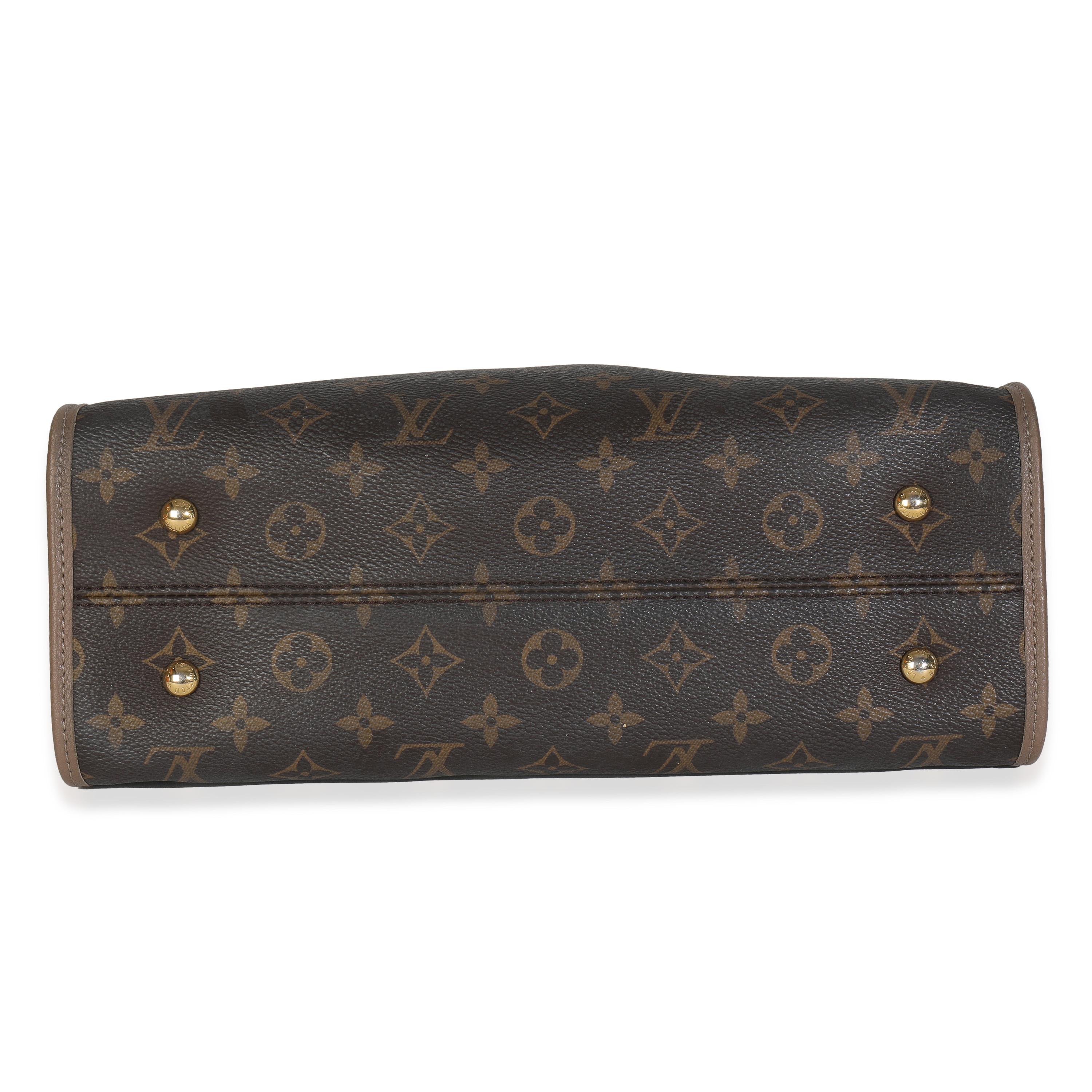 Louis Vuitton Taupe Glace Monogram Tela Popincourt NM in vendita 3