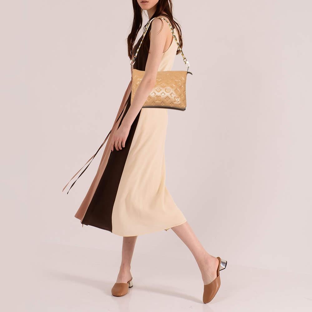 Designer bags are ideal companions for ample occasions Here we have a fashion meets functionality piece crafted with precision. It has been equipped with a well sized interior that can easily fit all your essentials.