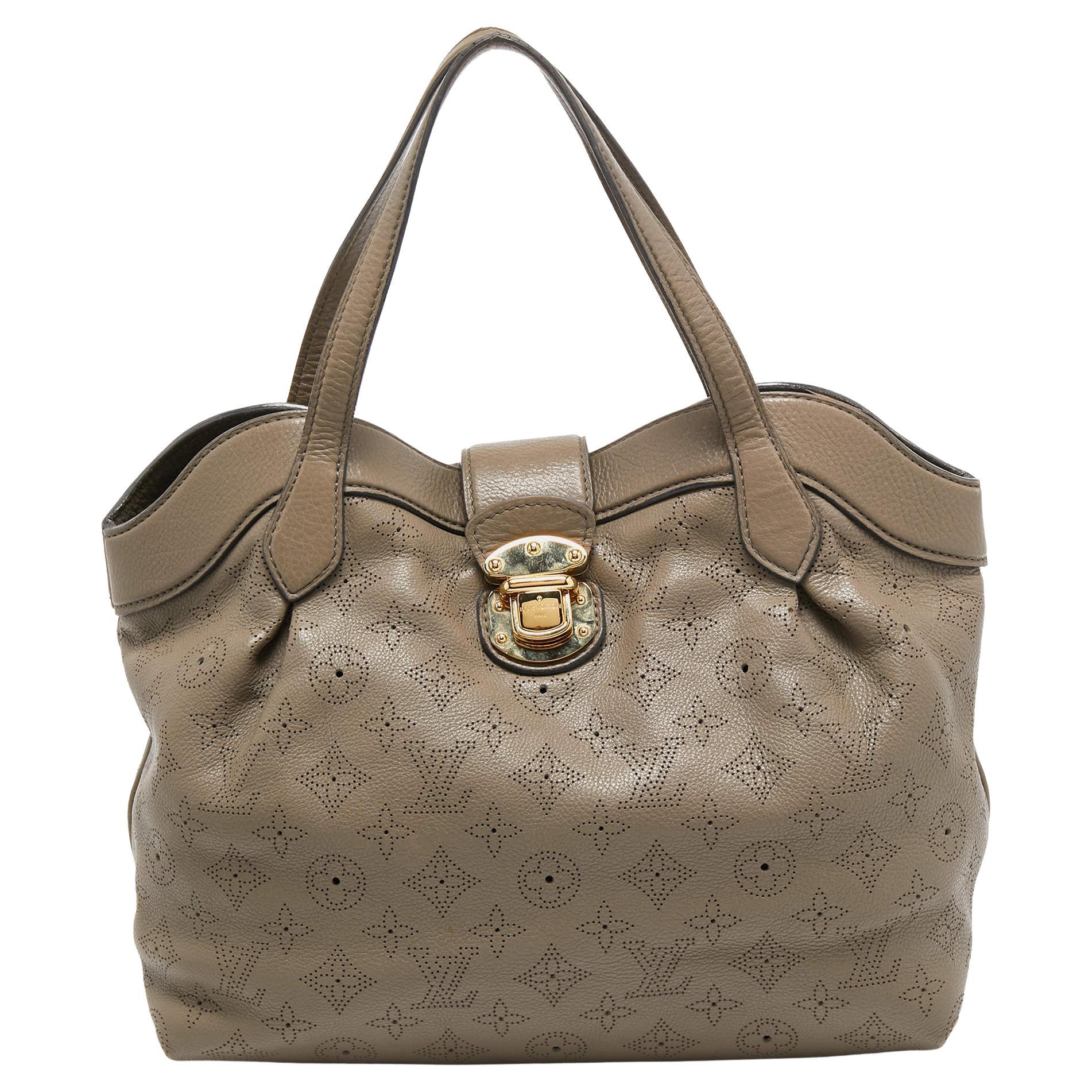 Louis Vuitton Taupe Monogram Mahina Leather Cirrus PM Bag For Sale