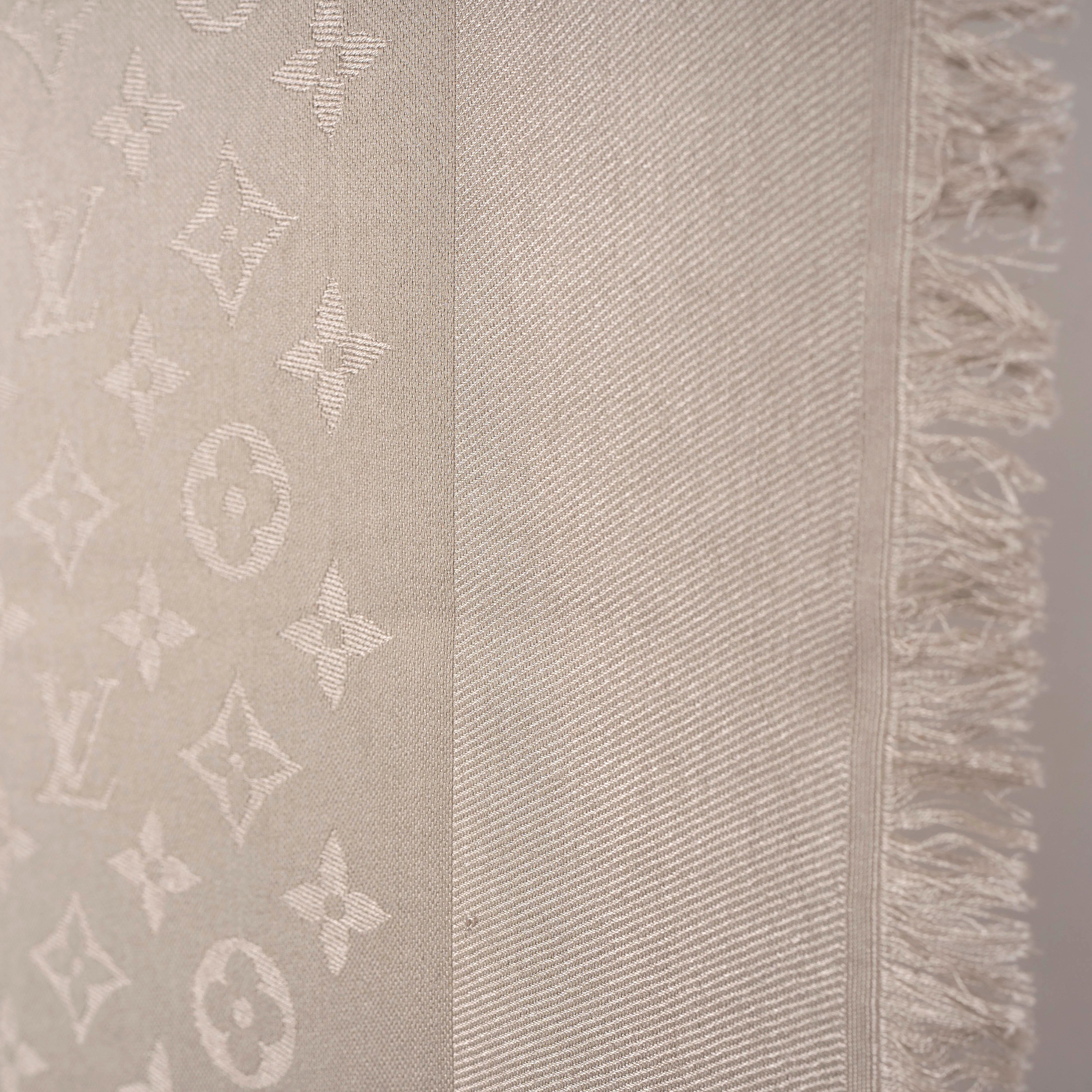 Gray LOUIS VUITTON taupe silk wool MONOGRAM CLASSIC Shawl Scarf M77629