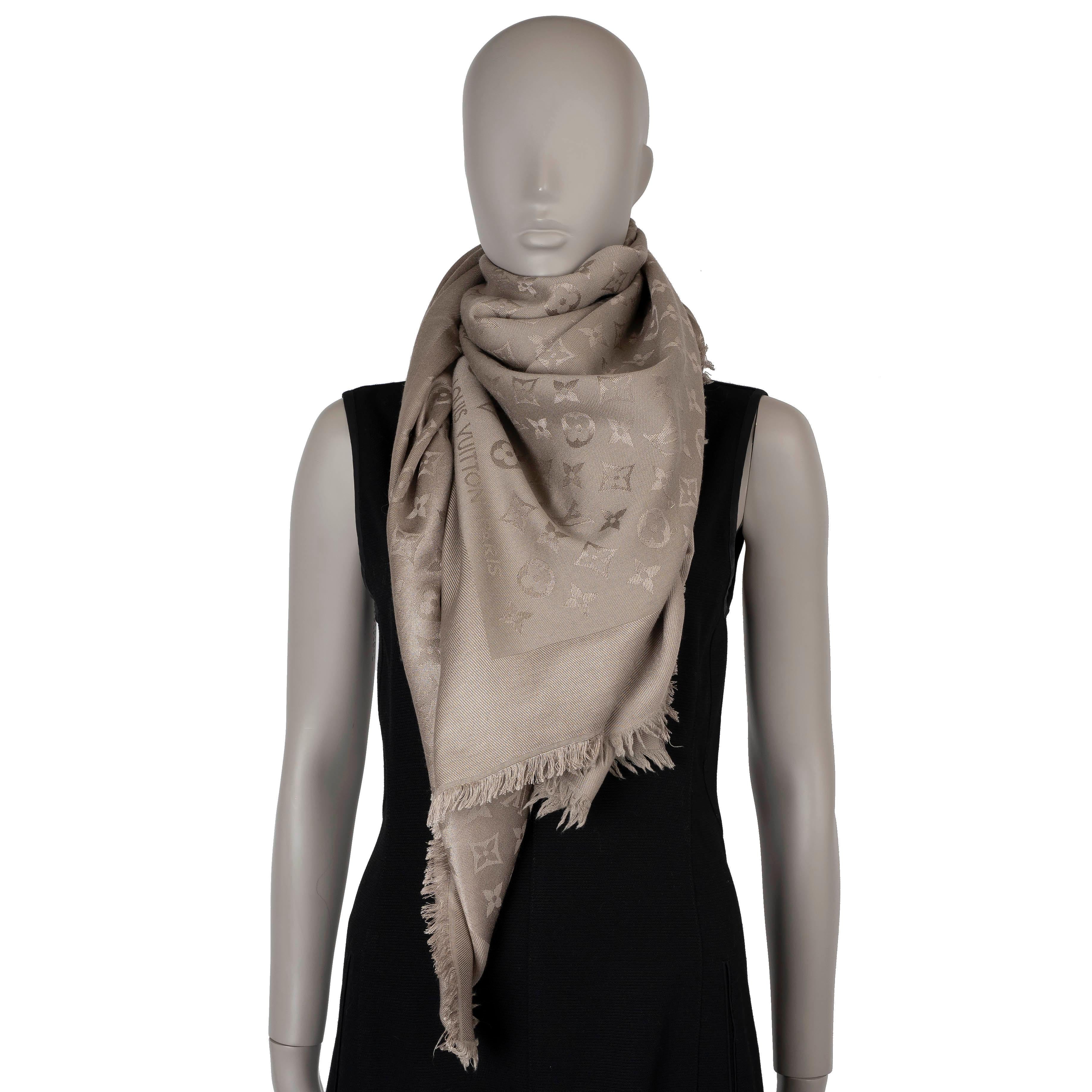 Women's LOUIS VUITTON taupe silk wool MONOGRAM CLASSIC Shawl Scarf M77629