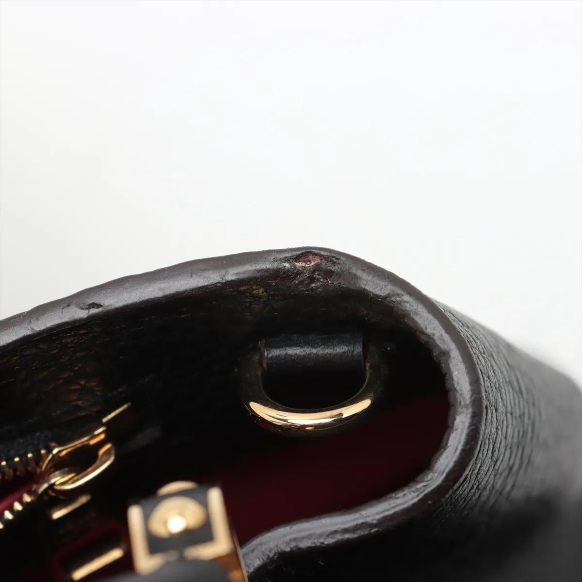 *Louis Vuitton Taurillon Capucines PM Schwarz im Angebot 11