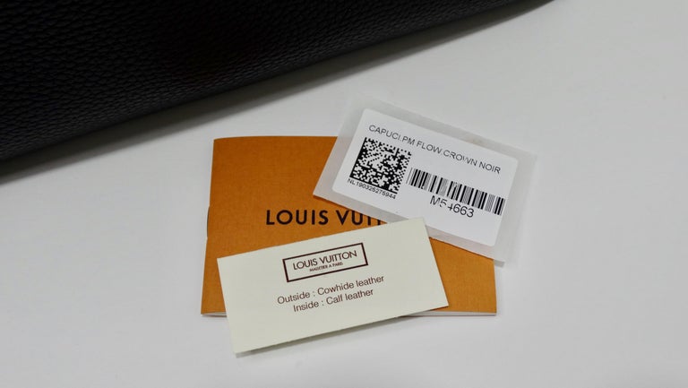 Louis Vuitton Taurillon Capucines PM w/ Bandouliere Handbag For Sale 7
