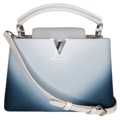 Louis Vuitton Taurillon Gradient Capucines BB Denim Blau