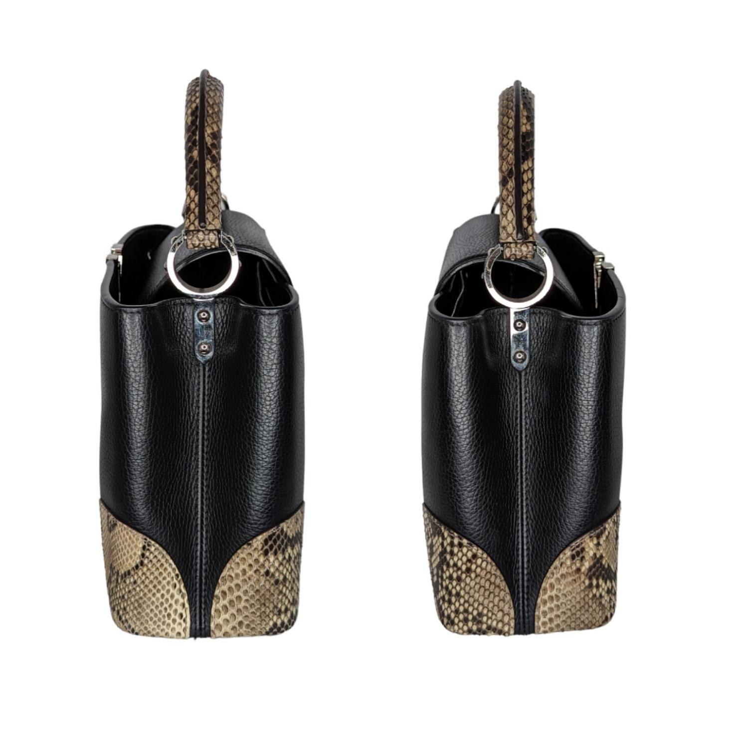 Louis Vuitton - Sac à main Taurillon MM avec bordure en python Pour femmes en vente