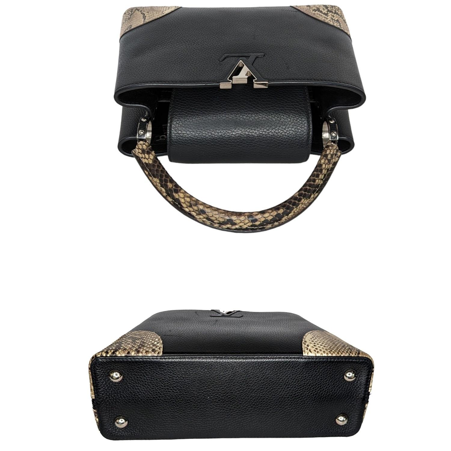 Louis Vuitton - Sac à main Taurillon MM avec bordure en python en vente 1