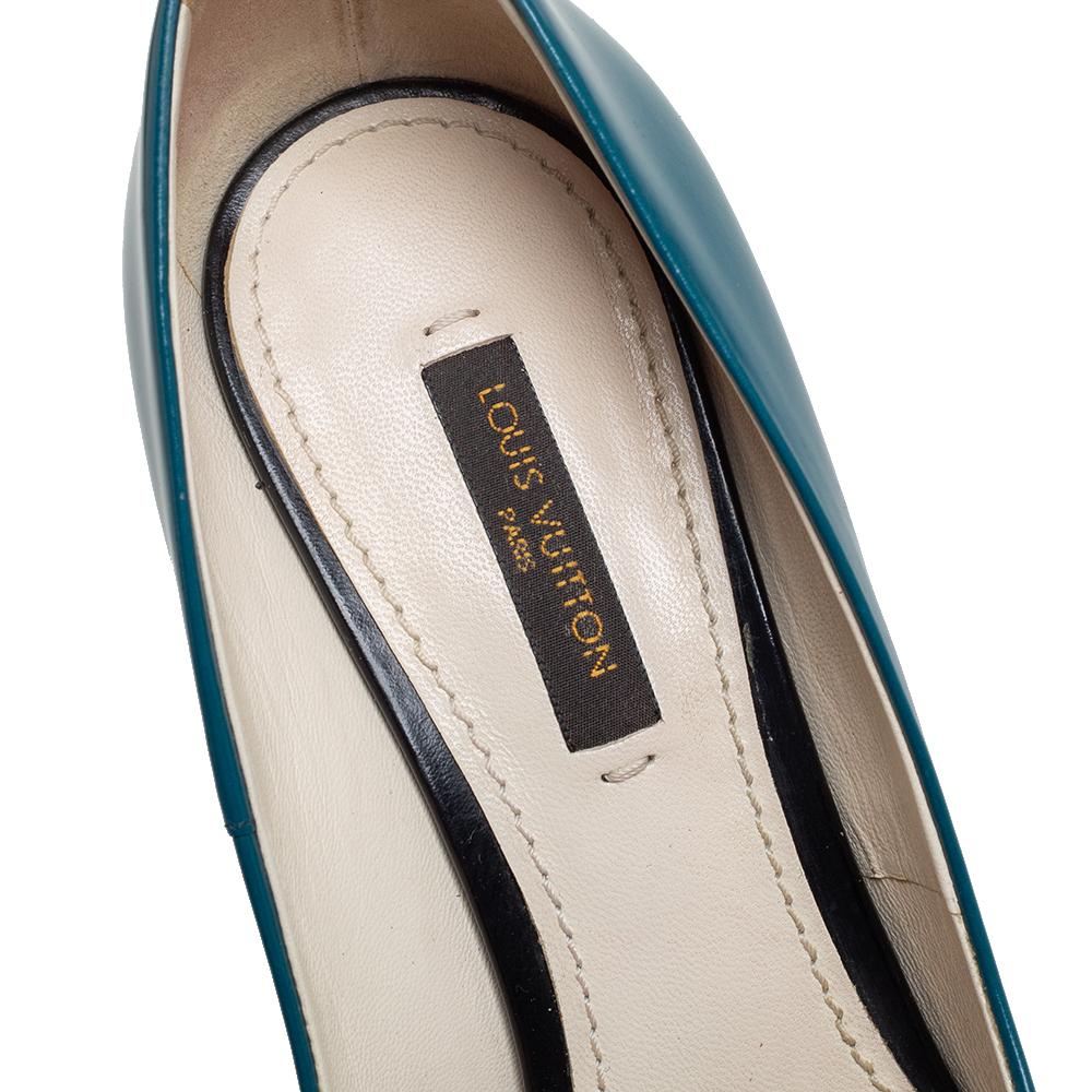 Louis Vuitton Teal Blue Leather Eyeline Pointed Toe Pumps Size 36.5 2