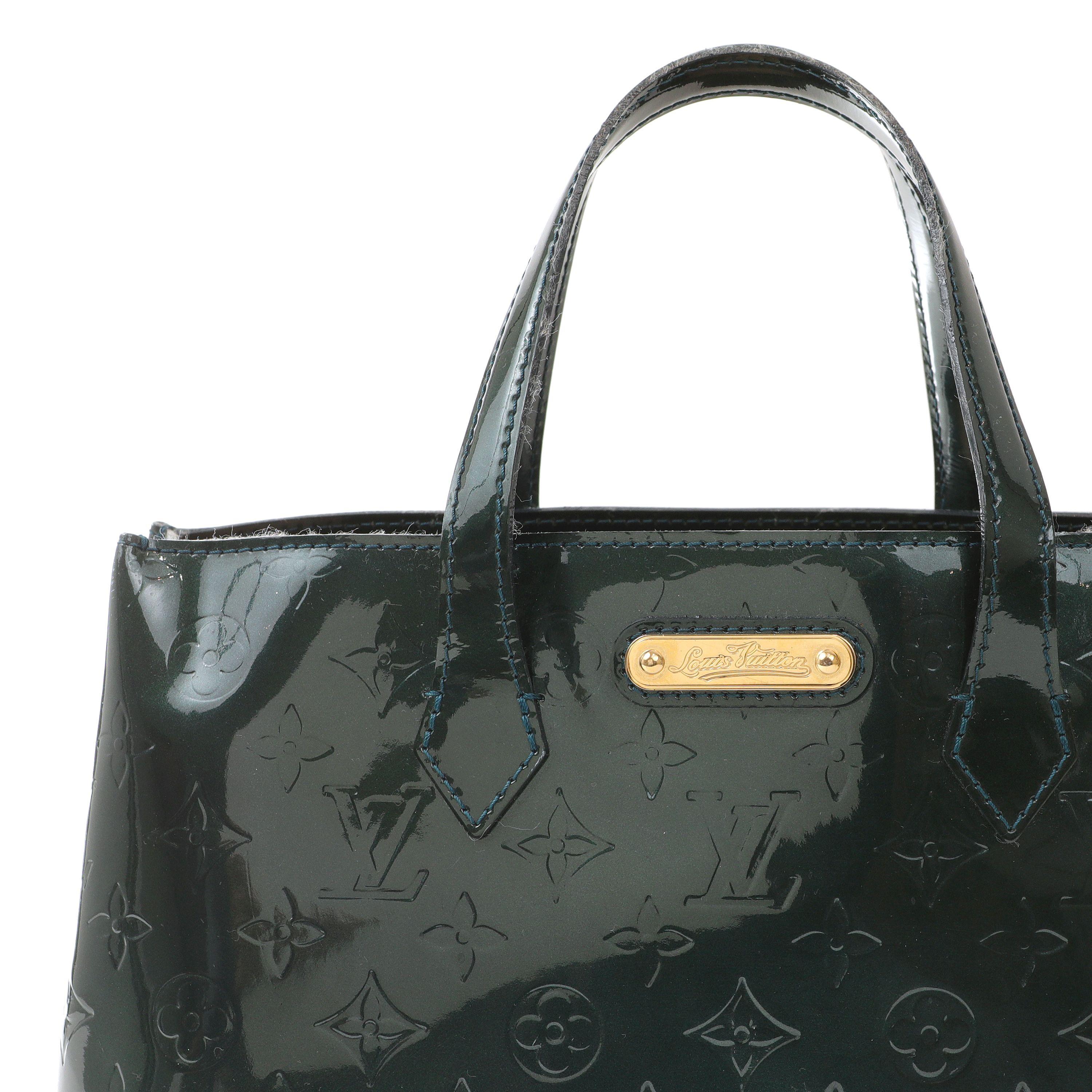 Louis Vuitton Teal Blue Vernis Monogram Wilshire PM Tote  In Good Condition For Sale In Palm Beach, FL