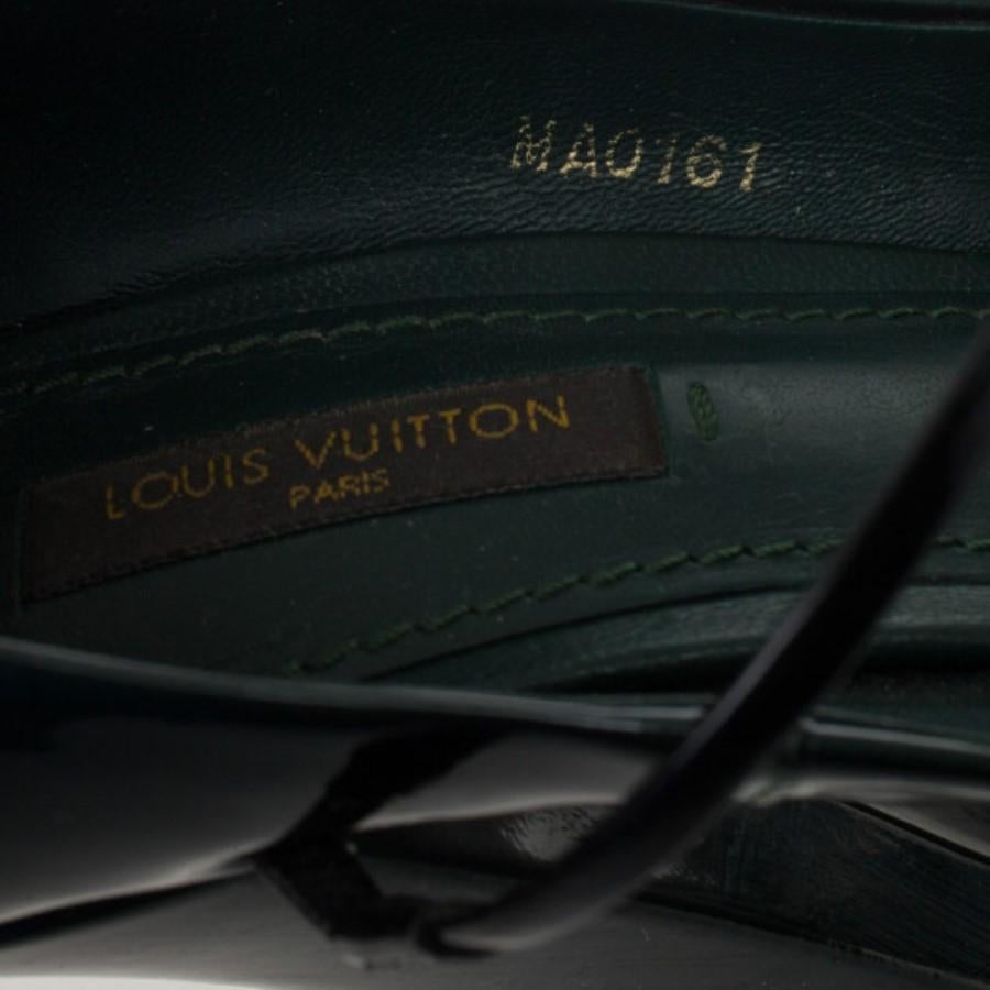 Women's Louis Vuitton Teal Patent Fetish Mary Jane Pumps Size 40 For Sale