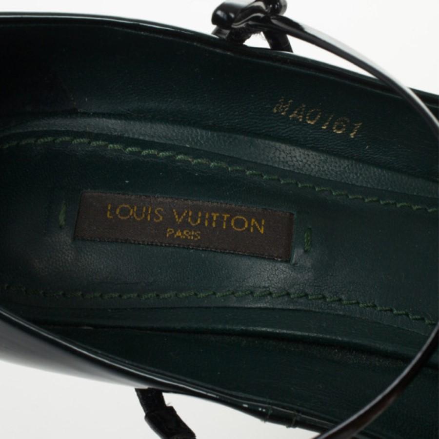 Louis Vuitton Teal Patent Fetish Mary Jane Pumps Size 40 For Sale 1