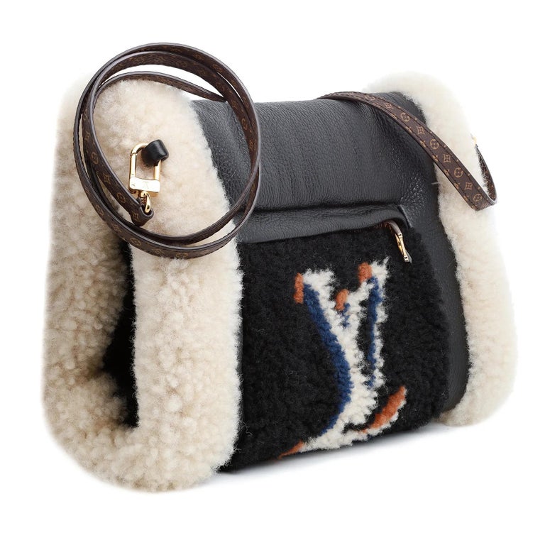Louis Vuitton Teddy Muffle Calfskin Monogram Black Handwarmer Shoulder Bag  For Sale at 1stDibs
