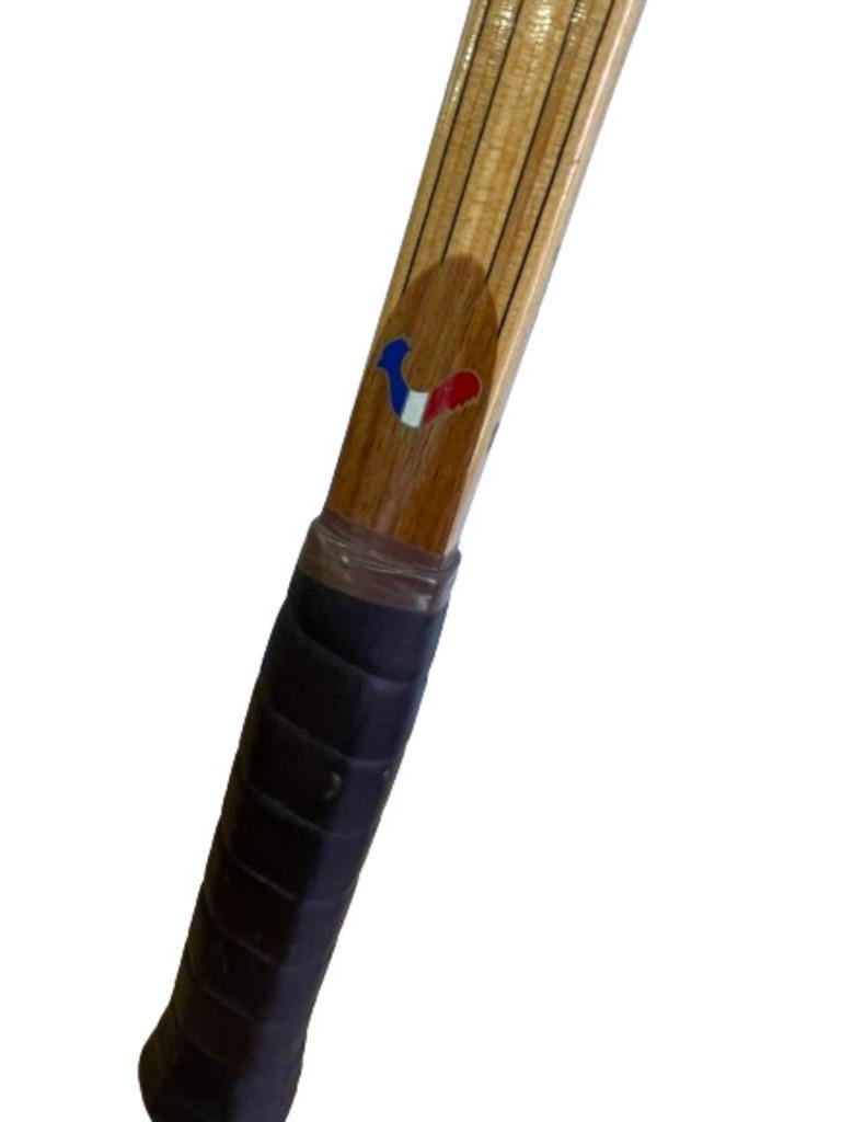 Louis Vuitton Tennis Racket and Cover In Fair Condition For Sale In Los Angeles, CA