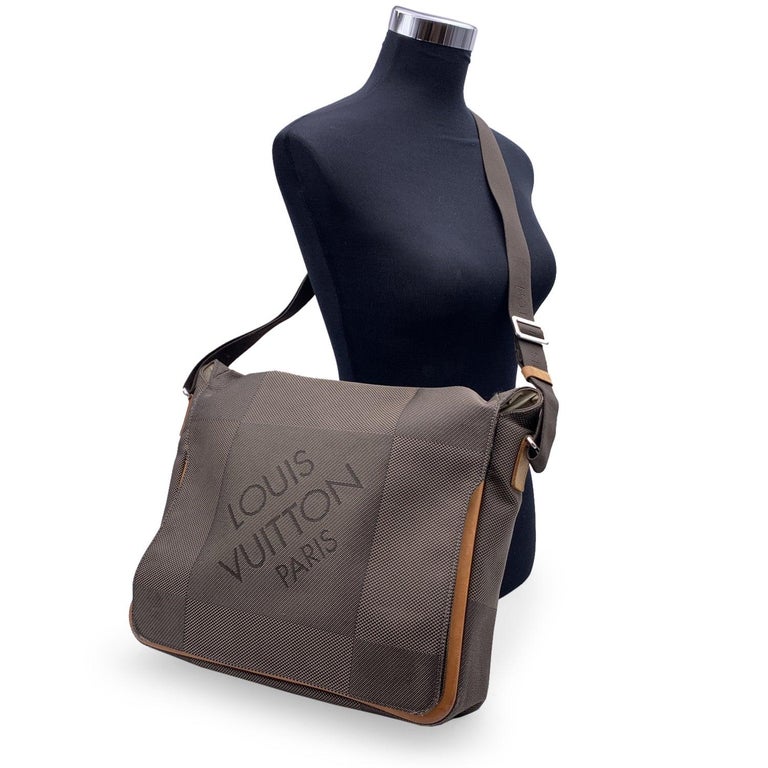 Louis Vuitton Terre Damier Geant Canvas Messenger Bag For Sale at
