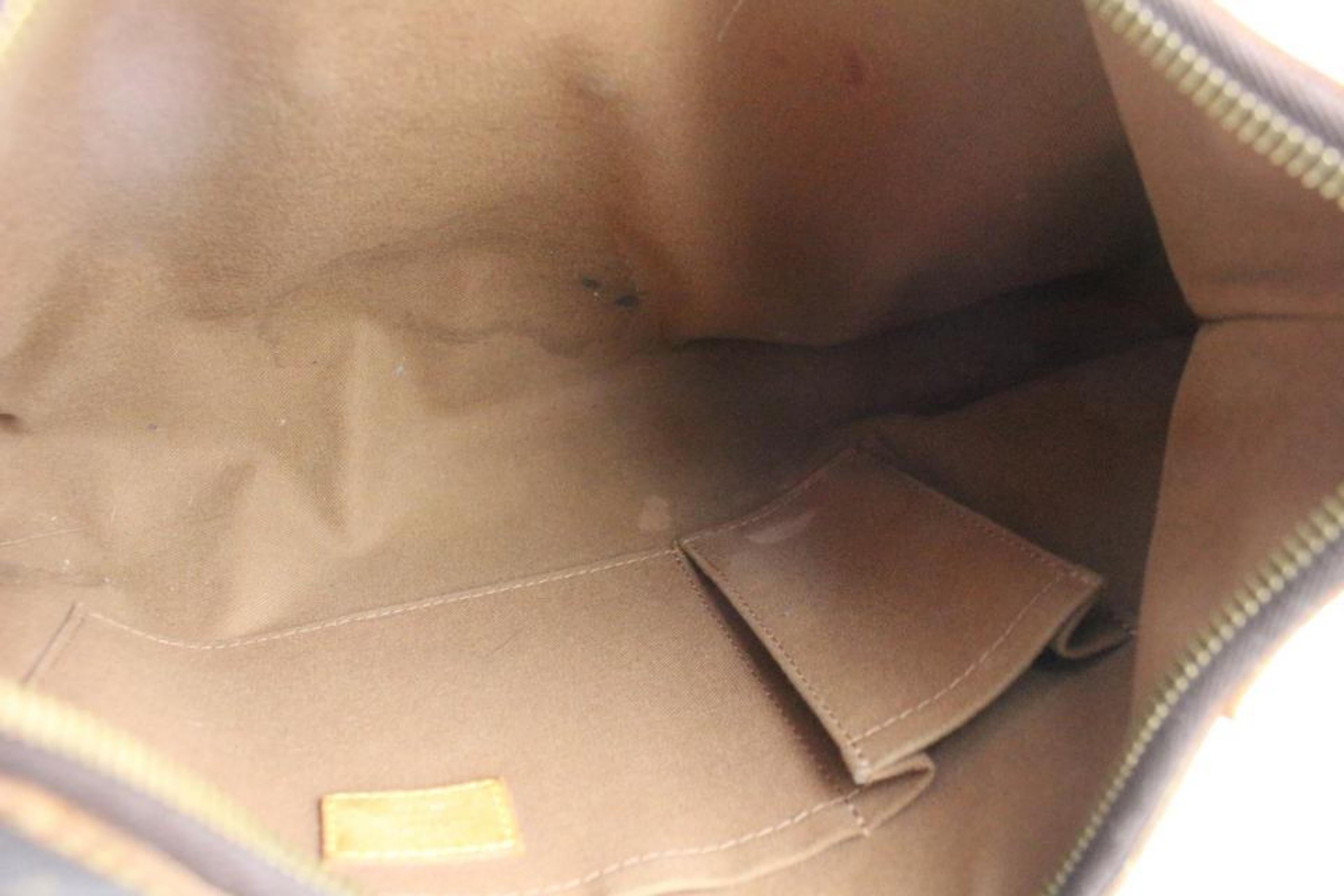 Louis Vuitton Thames Monogram Gm 32lr0501 Brown Coated Canvas Shoulder Bag In Good Condition For Sale In Forest Hills, NY