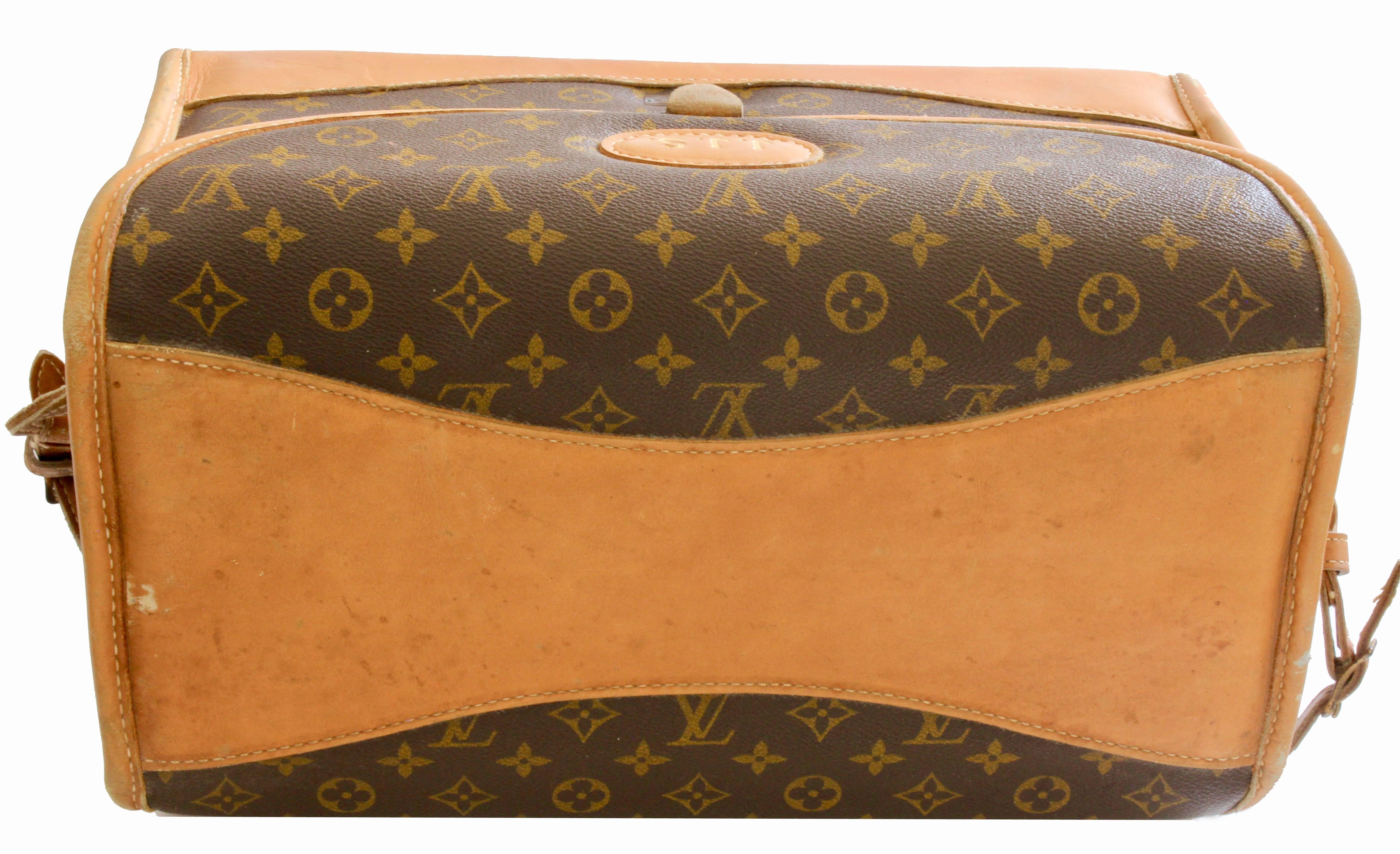 Louis Vuitton The French Co. Saks Monogram Train Case Vanity Travel Bag, 1970s   5