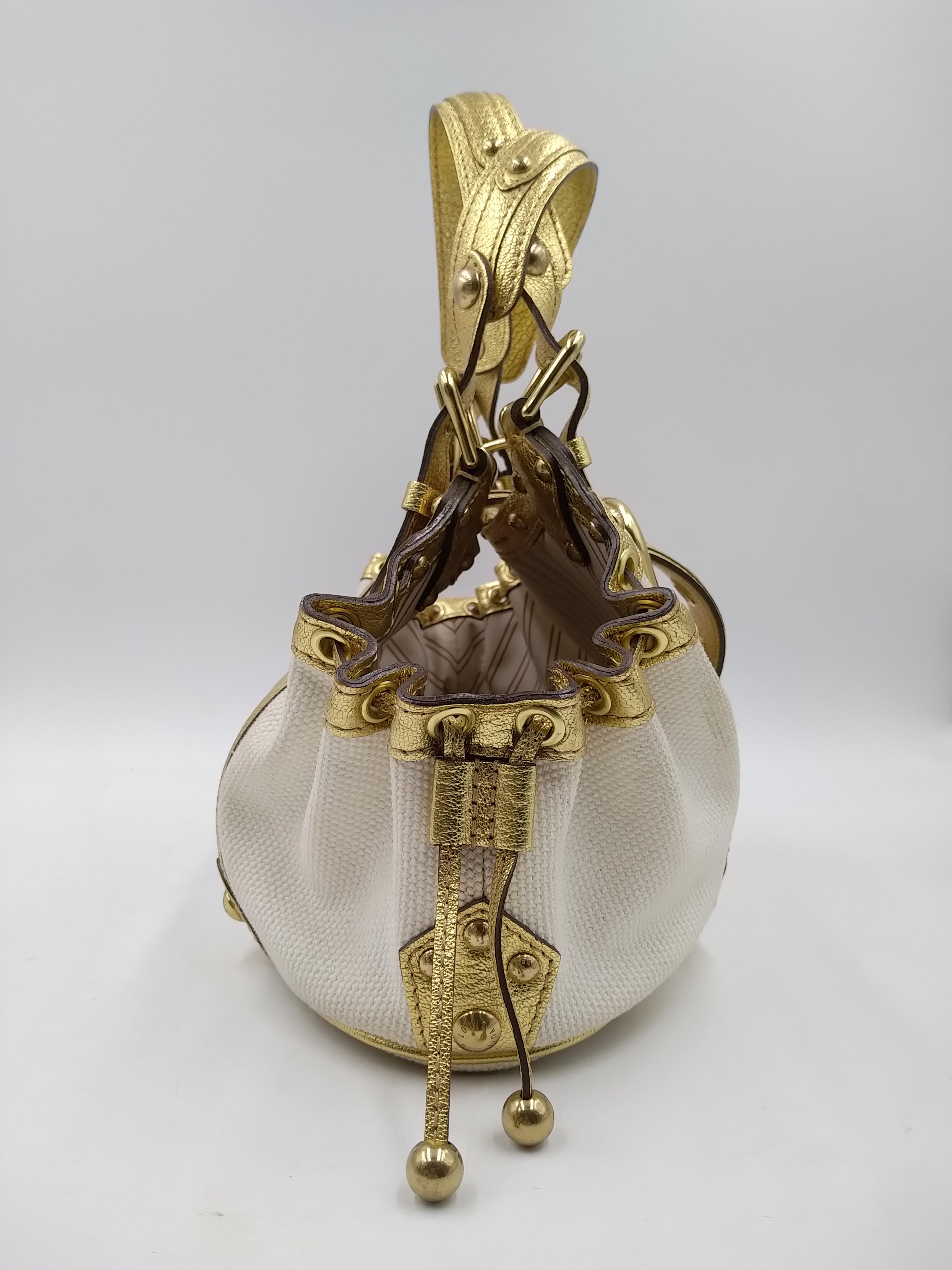 da uomo o donna Louis Vuitton Theda Borsa in pelle canvas oro e beige ecru GM, 2004 in vendita