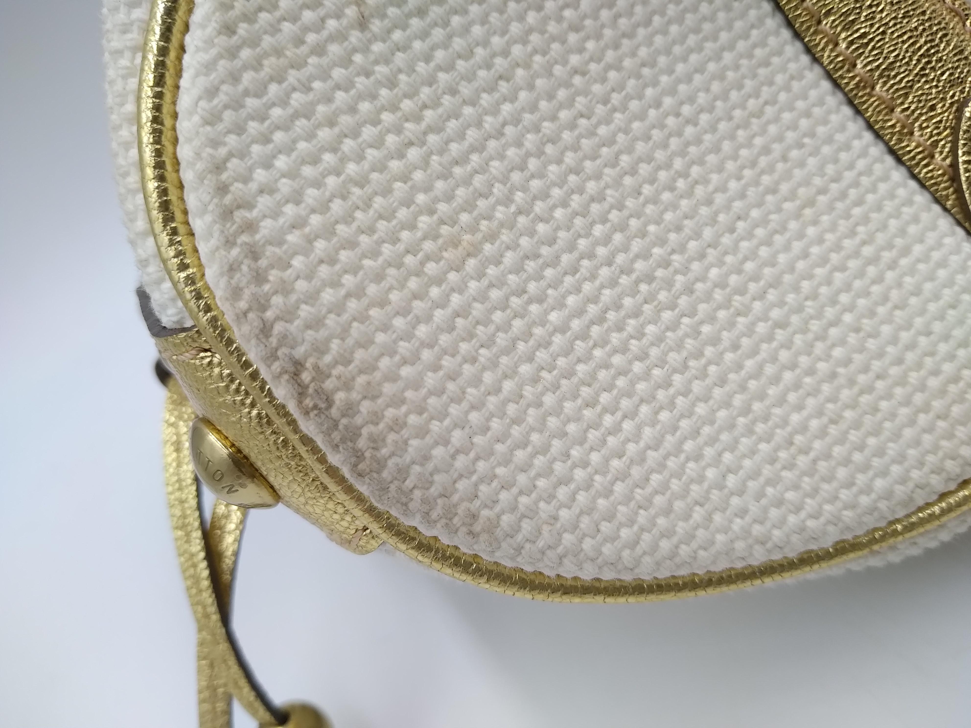 Louis Vuitton Theda Borsa in pelle canvas oro e beige ecru GM, 2004 in vendita 4