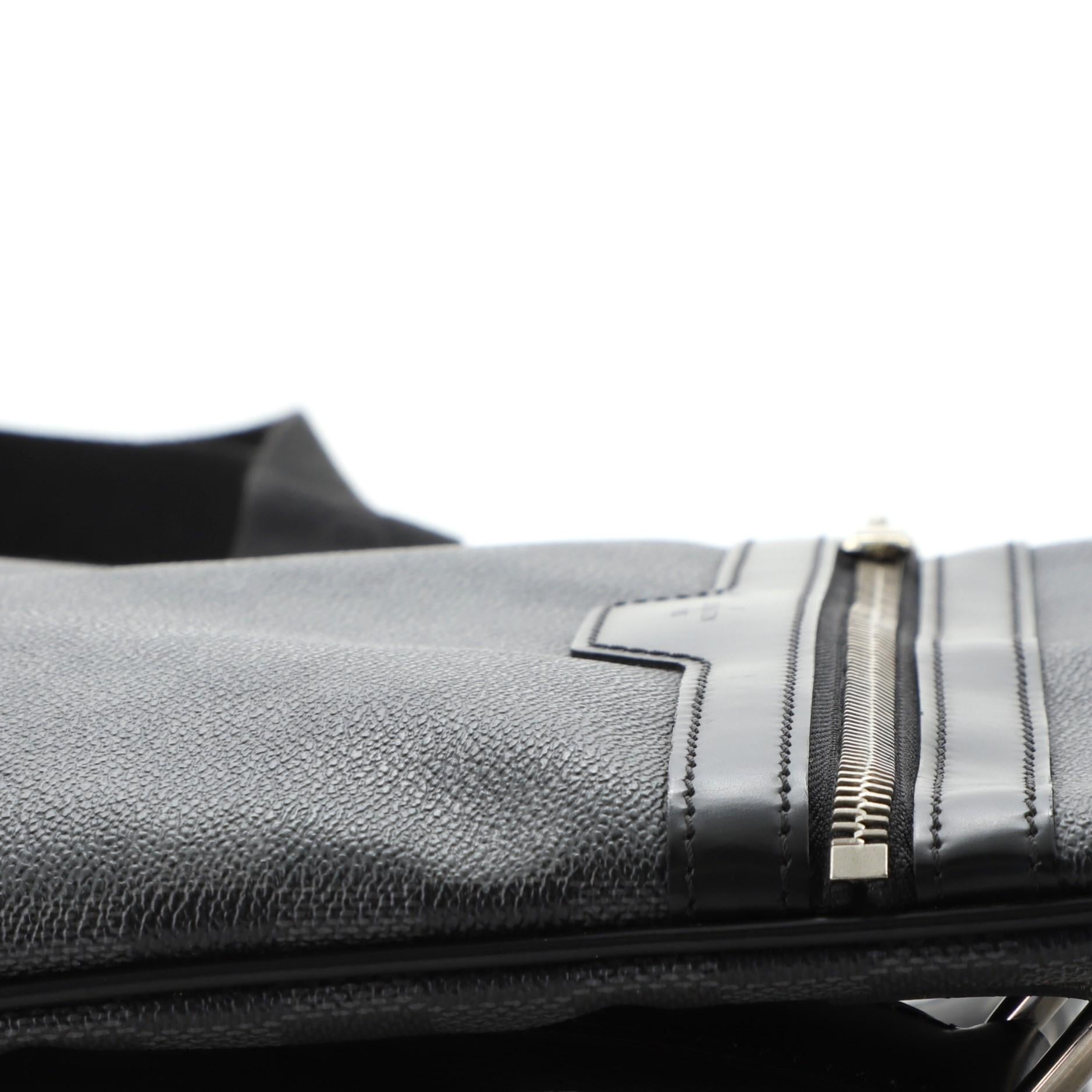 Sac à main Louis Vuitton Thomas en damier graphite Bon état à NY, NY