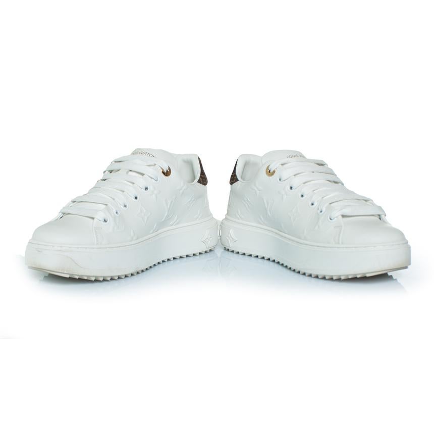 Gray Louis Vuitton, time out sneakers in white