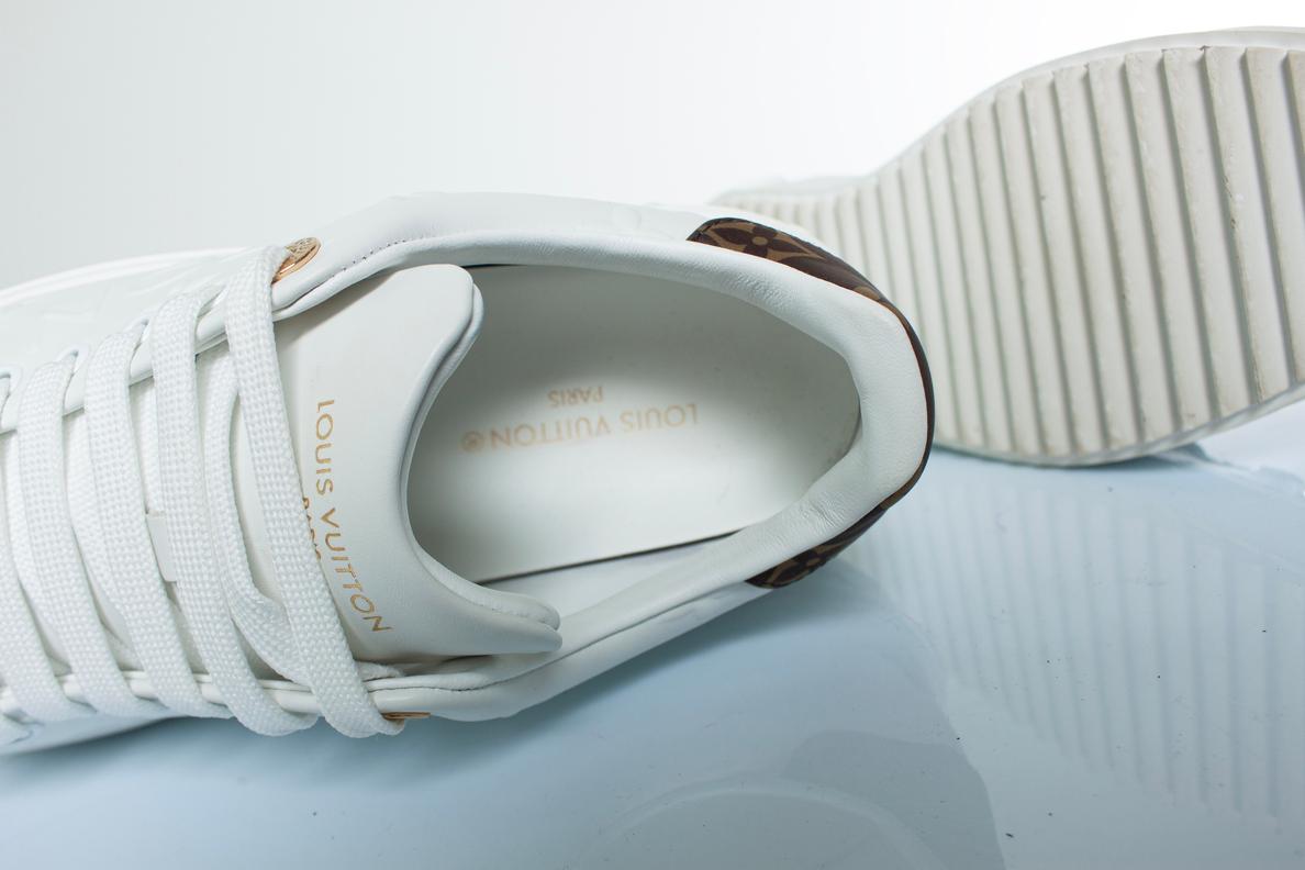 Louis Vuitton, time out sneakers in white 3