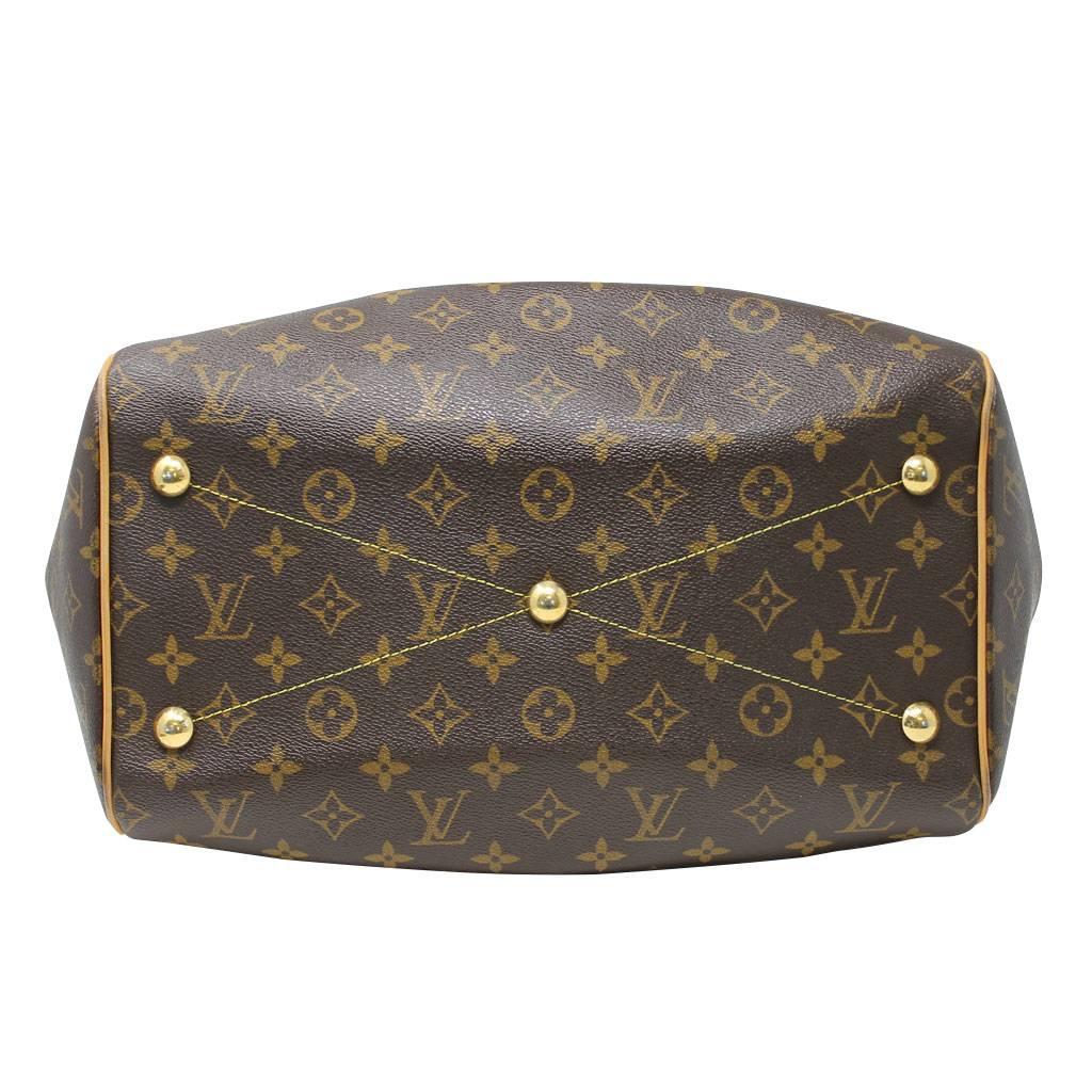 Brand: Louis Vuitton
Style: Handbag
Handles: Calfskin Leather Shoulder Straps; Drop: 5.5