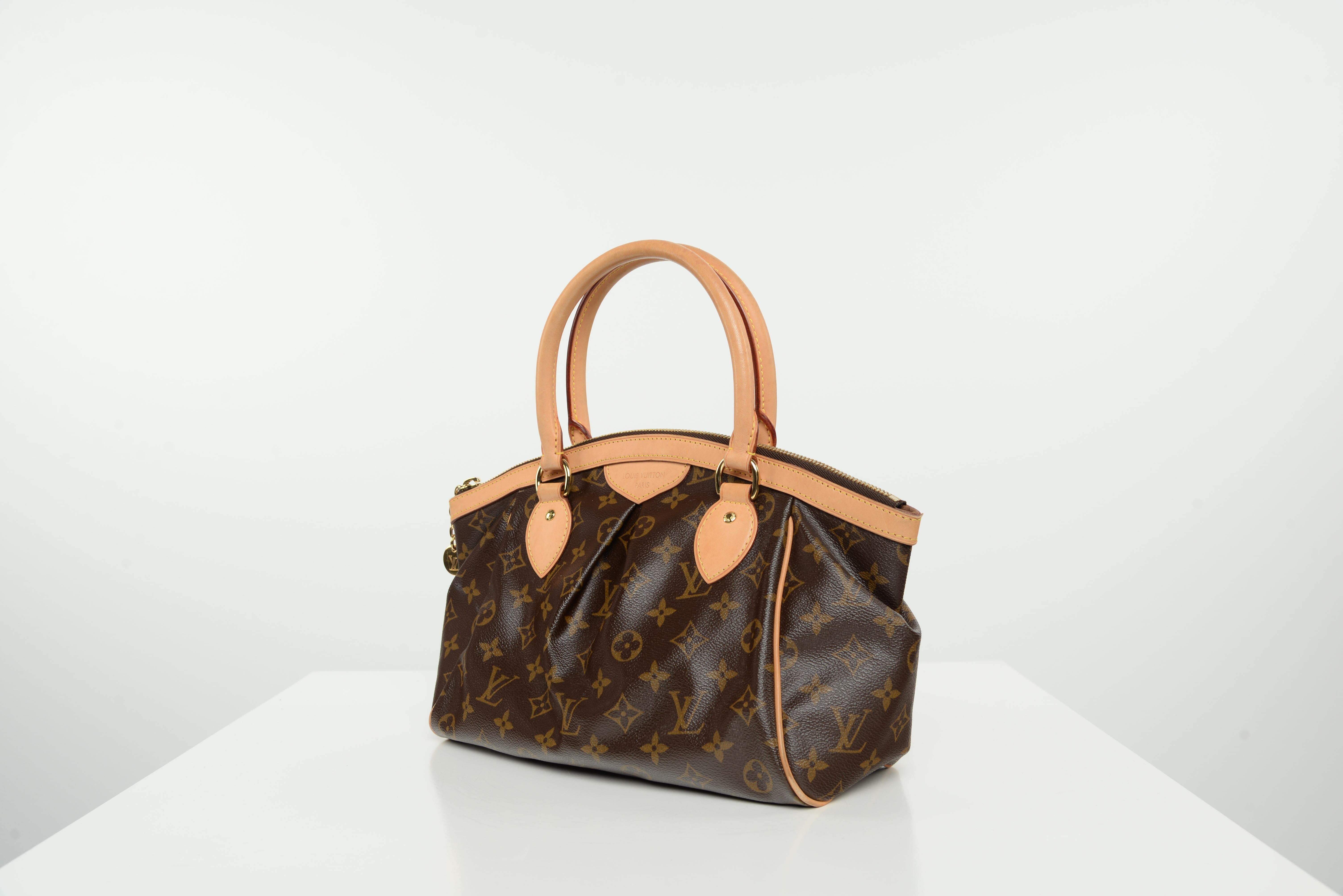 Louis Vuitton Tivoli PM Monogram In Good Condition For Sale In Roosendaal, NL