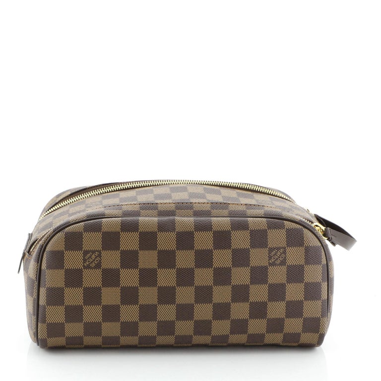 Louis Vuitton Toiletry Bag Damier King Size For Sale at 1stdibs