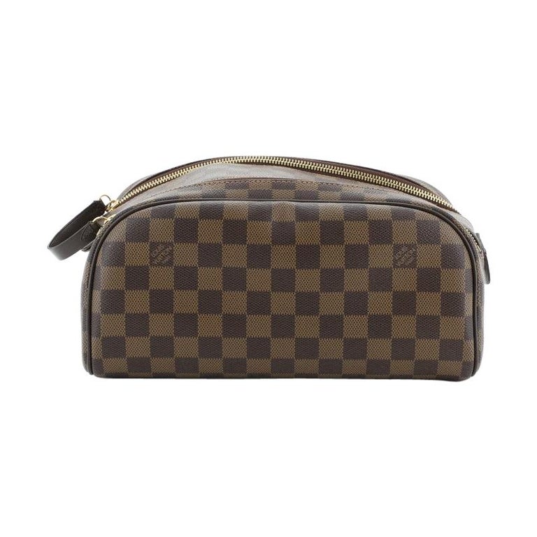 Used Louis Vuitton Toiletry Bag - 8 For Sale on 1stDibs