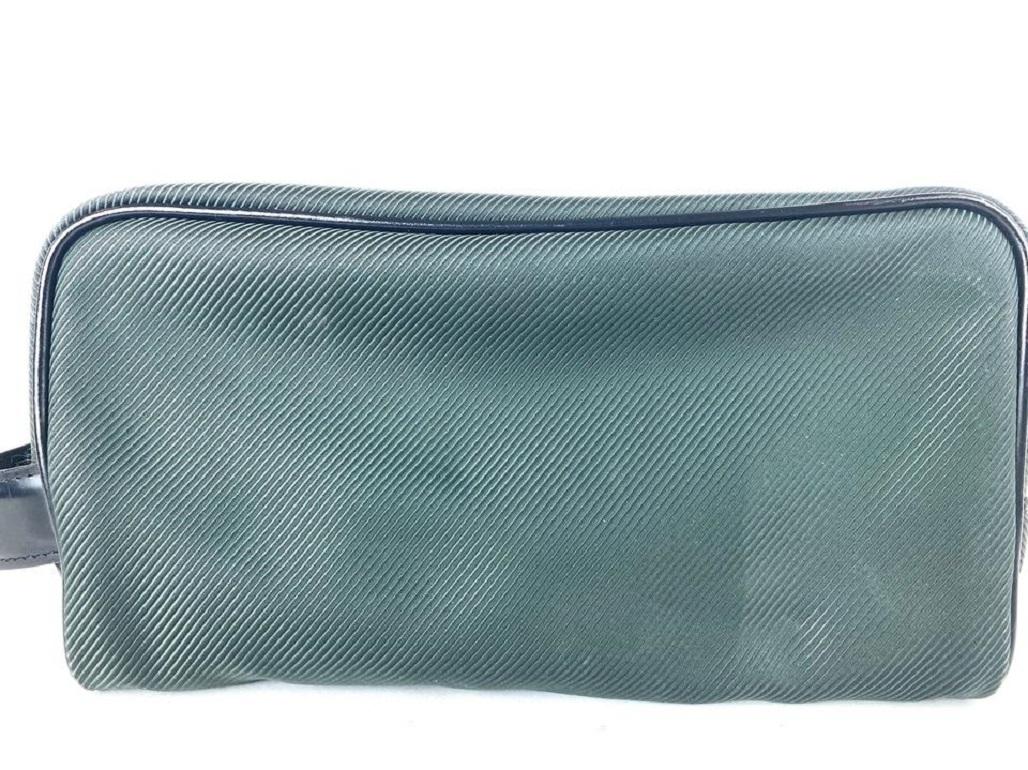 Louis Vuitton Toiletry Pouch Cosmetic Case Trousse Palana Taiga 40la530 Green For Sale 1