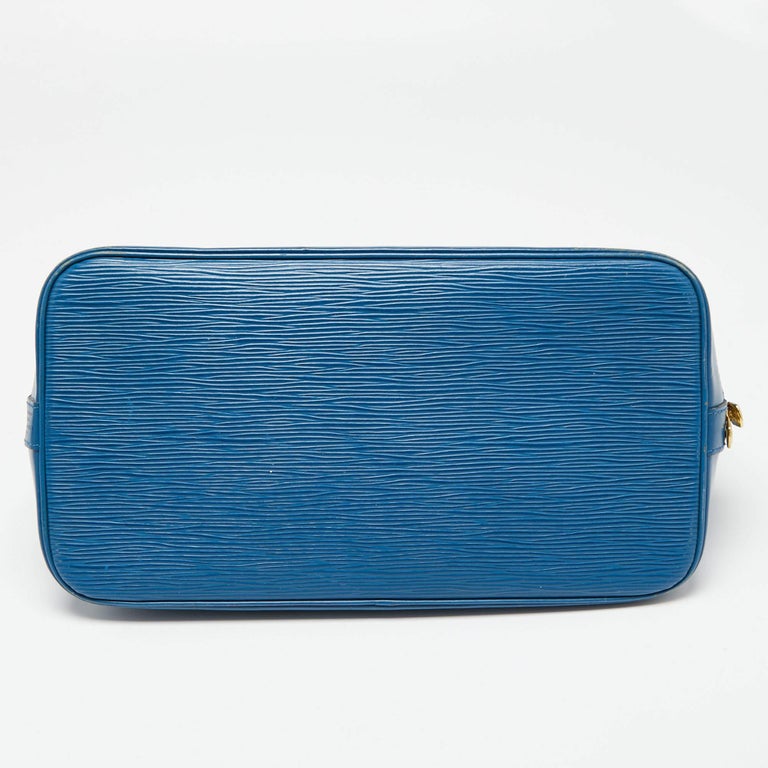Louis Vuitton Toledo Blue Epi Leather Alma PM Bag For Sale 1
