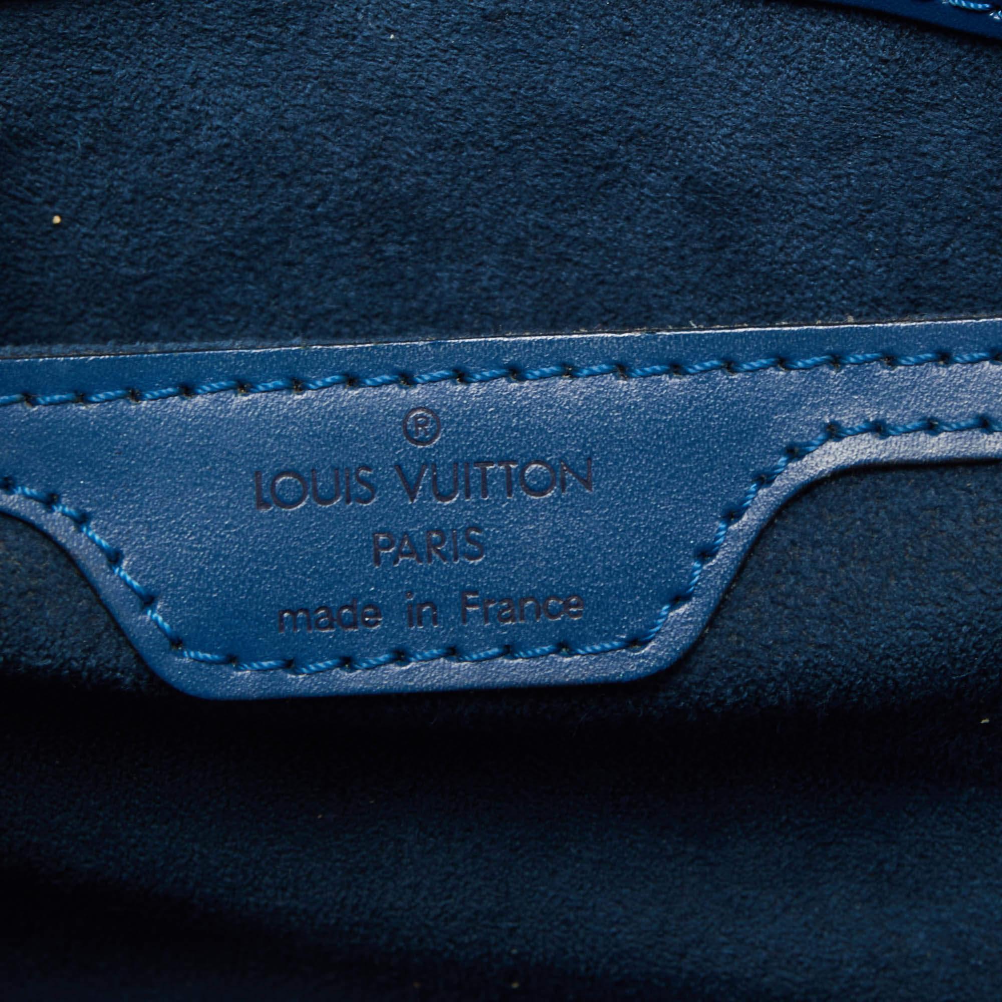 Louis Vuitton Toledo Blue Epi Leather Soufflot Bag In Fair Condition In Dubai, Al Qouz 2