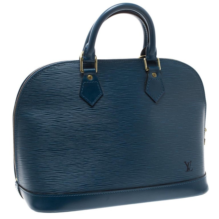 Lot 6 - A Louis Vuitton black Epi leather Alma bag
