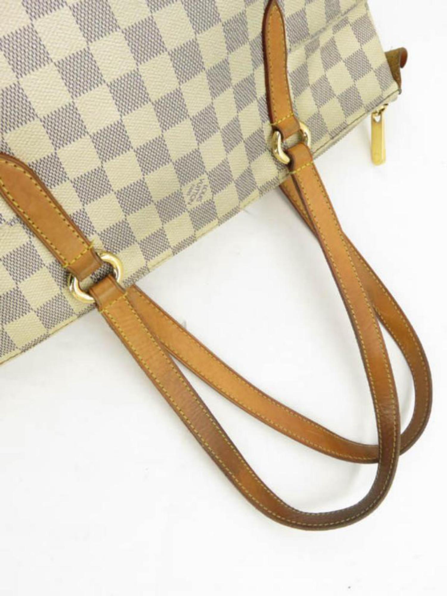 Approximate SizeWx33.5cm(13.2inch) Hx24cm(9.4inch) Dx9.5cm(3.7inch)
Handle Drop / Strap DropHanle Drop : - / Strap Lengh : 27cm(10.6inch)
Outside Pocket2pokets
Inside Pocket2pokets
Stamp / Serial Number AR3180
Year of Manufacture 38 weeks 2010