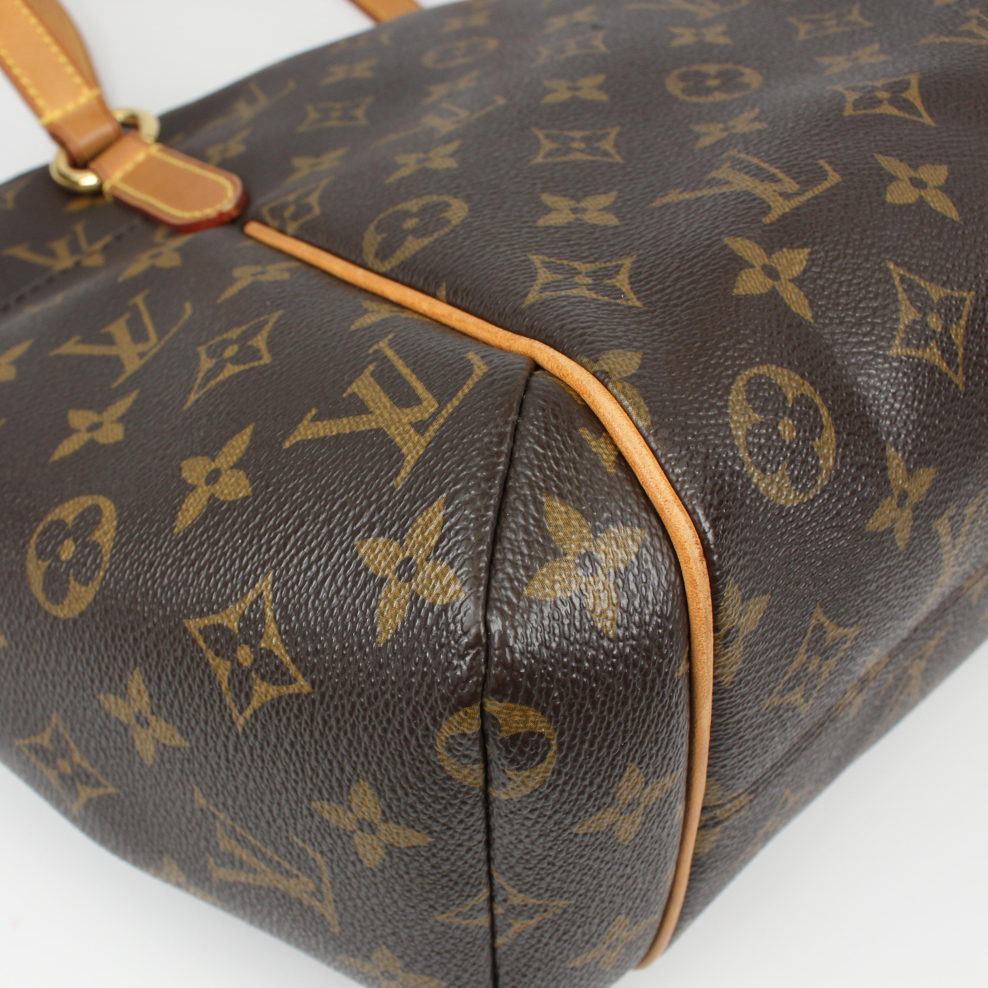 Louis Vuitton Totally Handbag in Leather For Sale 10