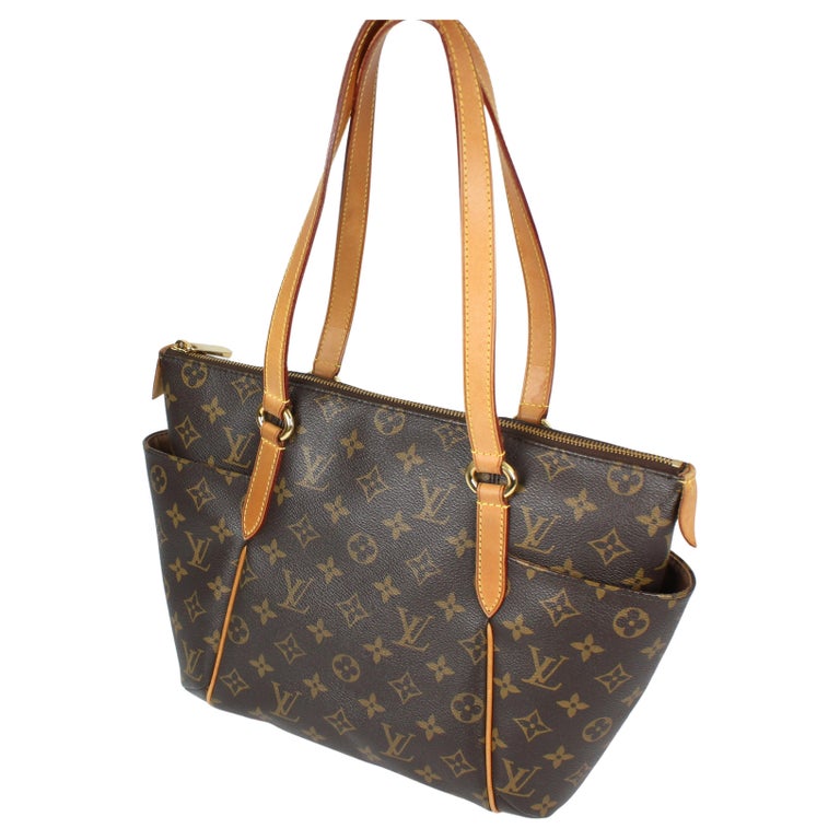 Louis Vuitton Totally Leather Handbag