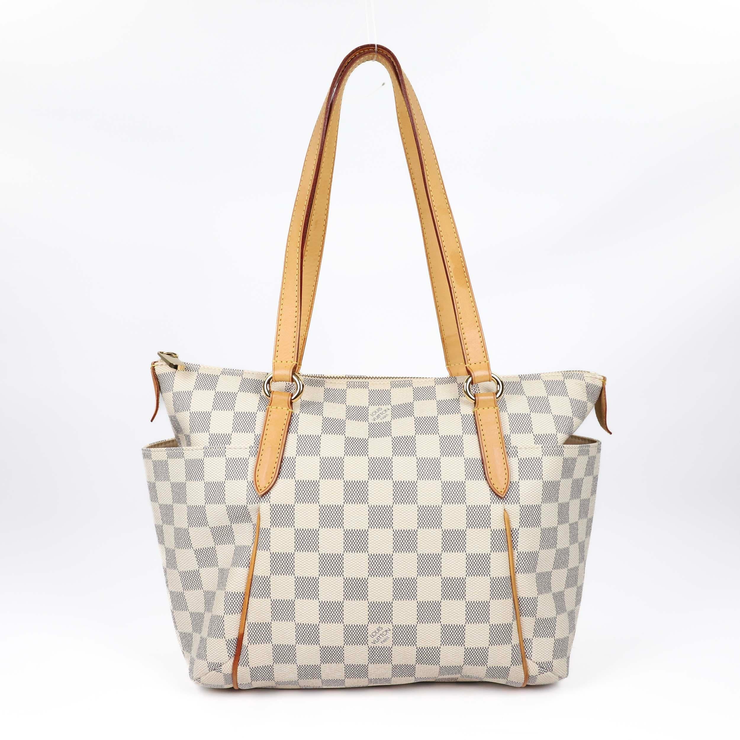 Louis Vuitton Totally leather shoulder bag For Sale 9