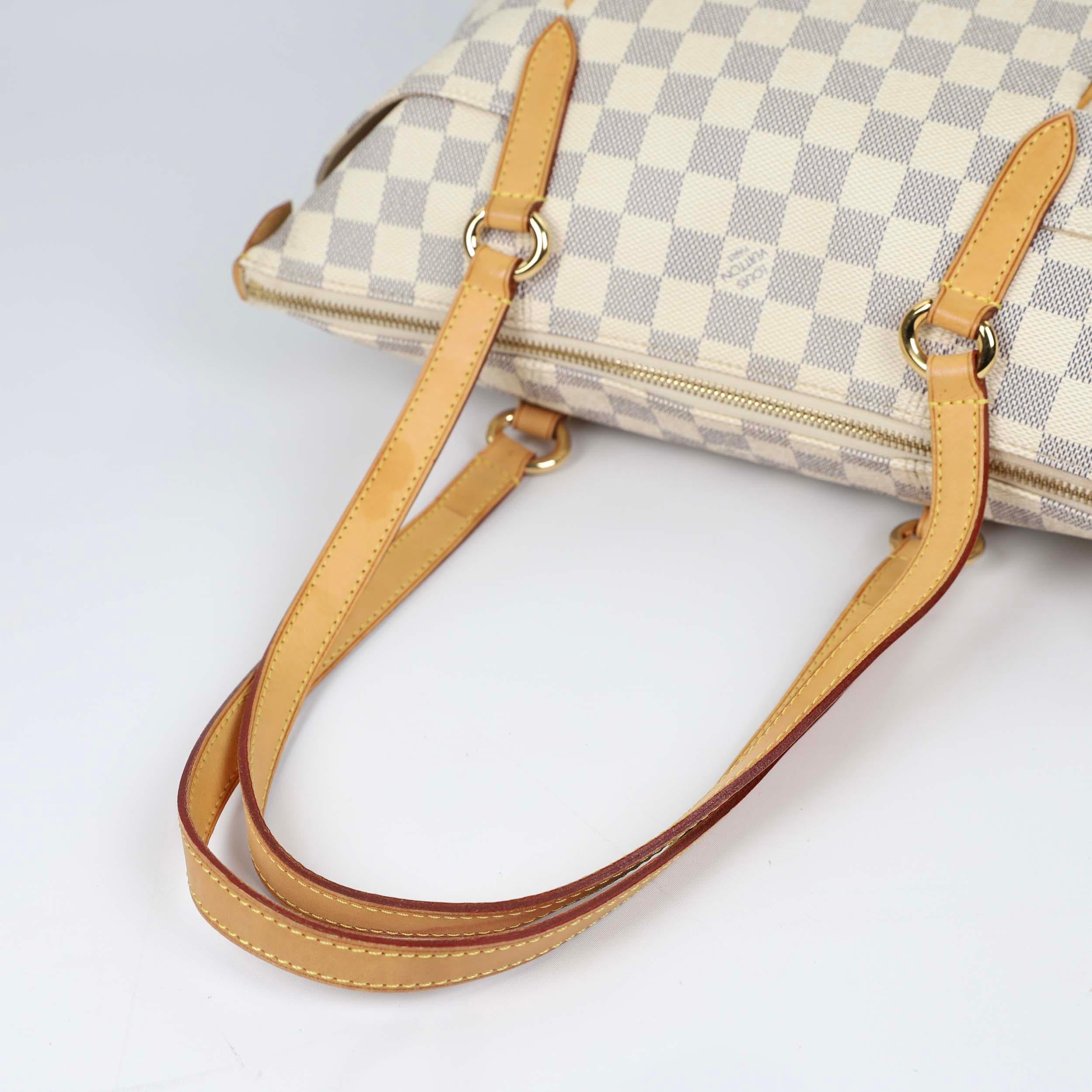 Louis Vuitton Totally leather shoulder bag For Sale 1
