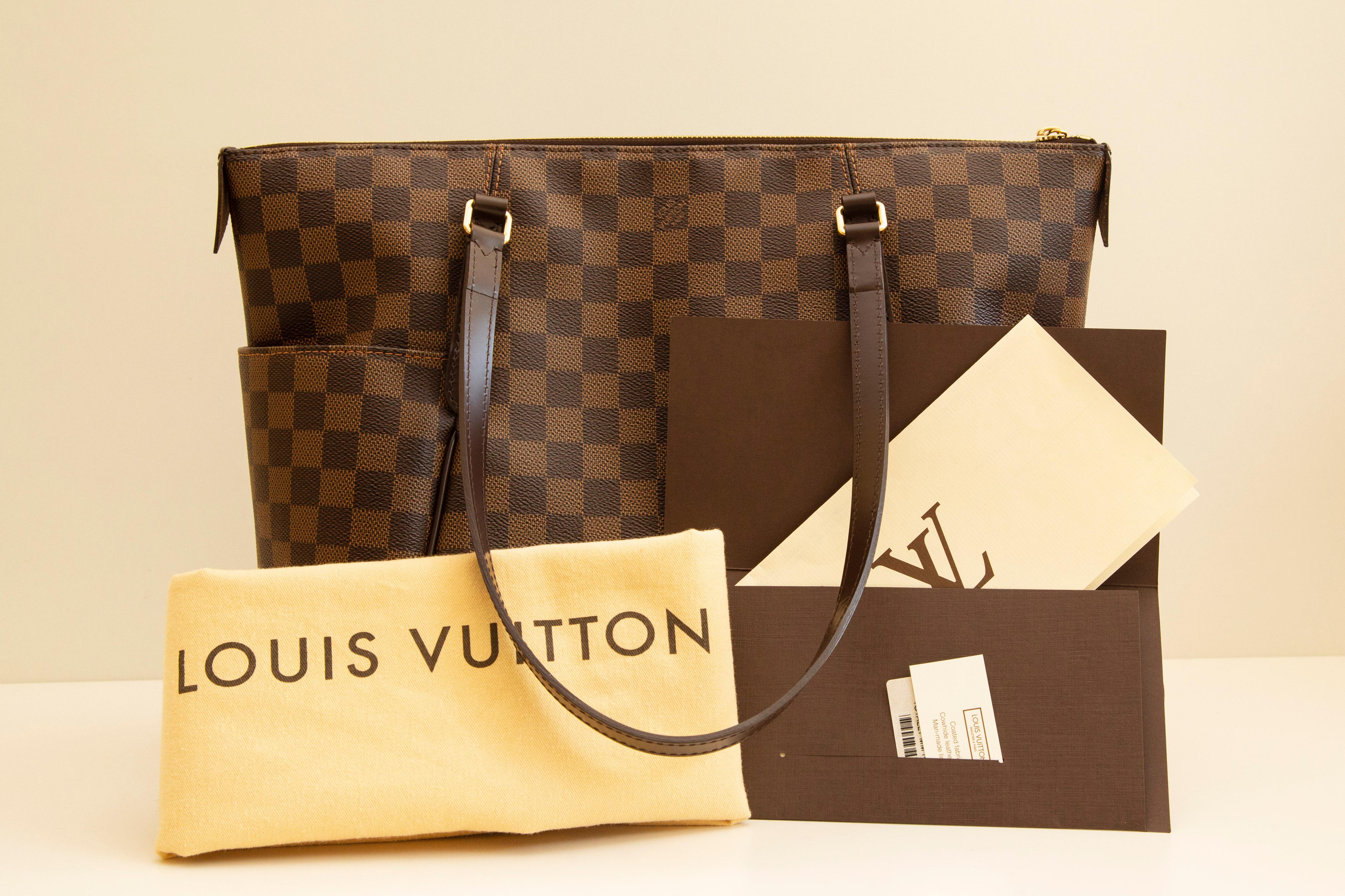 Louis Vuitton Totally MM In Damier Ebene Coated Canvas For Sale 6