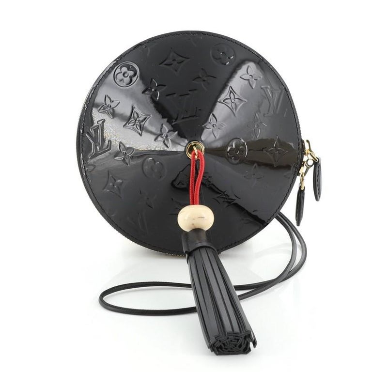 Louis Vuitton Toupie Handbag Vernis at 1stDibs  toupie louis vuitton, lou  toupie, louis vuitton round bag black