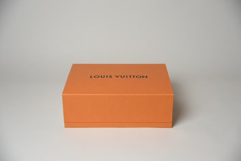Louis Vuitton Toupie NEW Monogram Limited Edition Full-Set For Sale 9