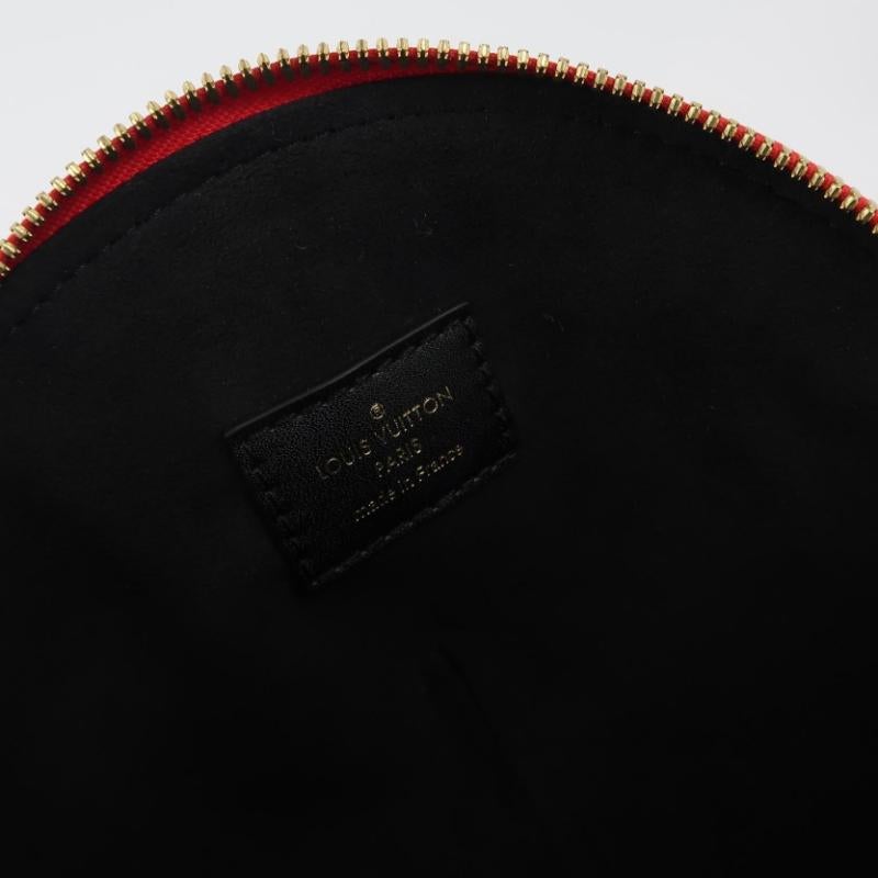 Louis Vuitton Toupie Sac à bandoulière en cuir verni rouge en vente 3