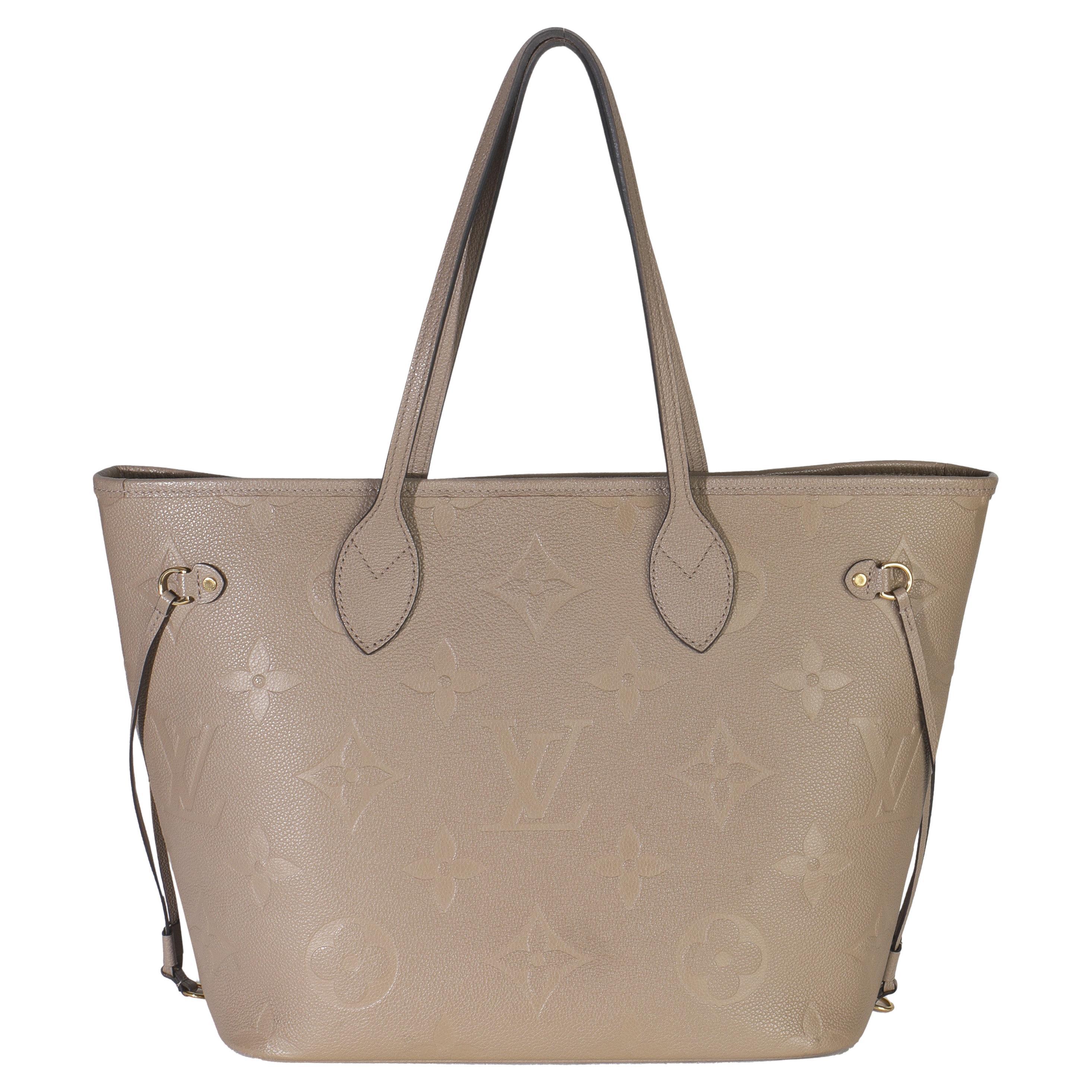 Louis Vuitton Tourterelle Giant Monogram Empreinte Neverfull MM in vendita