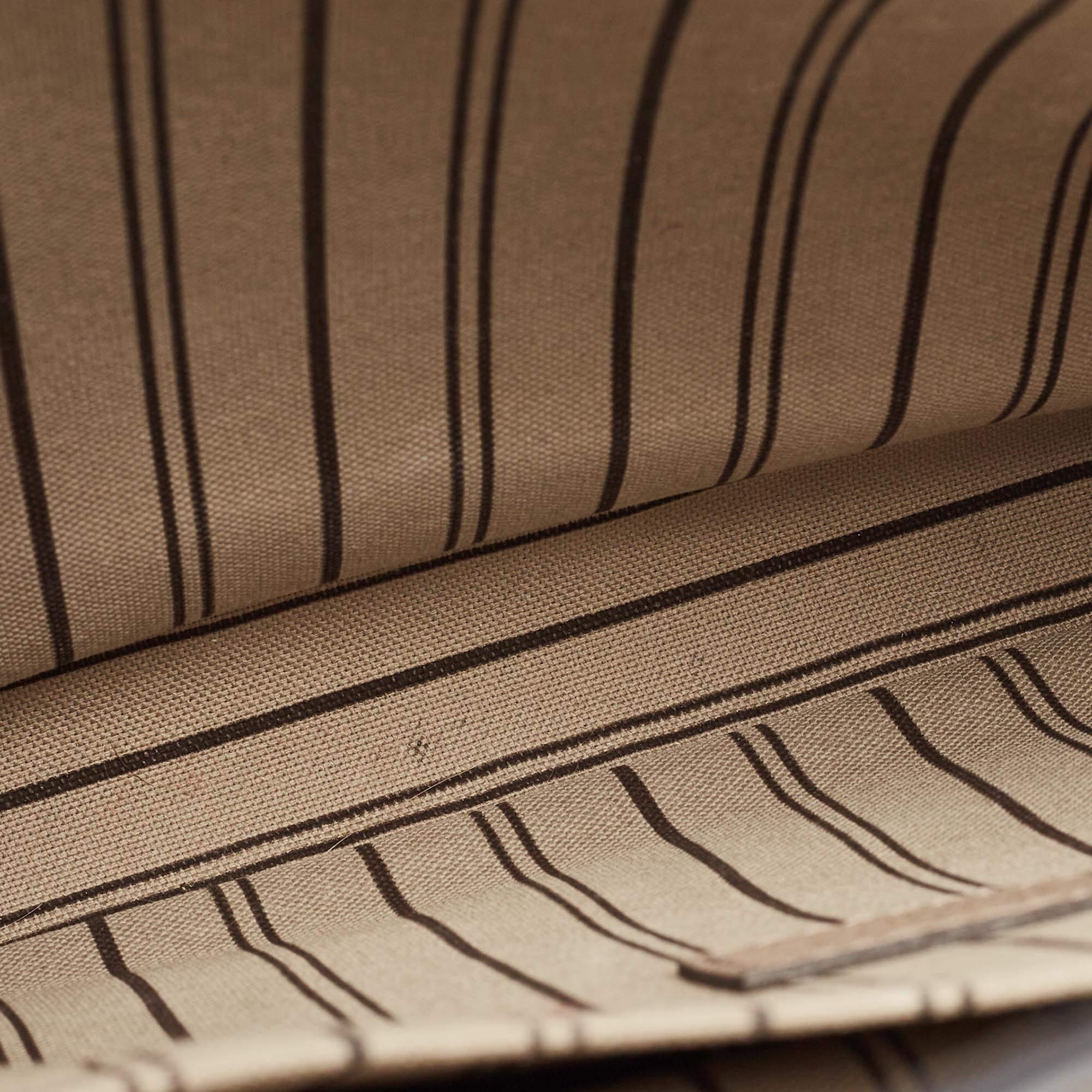 Louis Vuitton Tourterelle Monogram Empreinte Leather Pochette Metis Bag 8