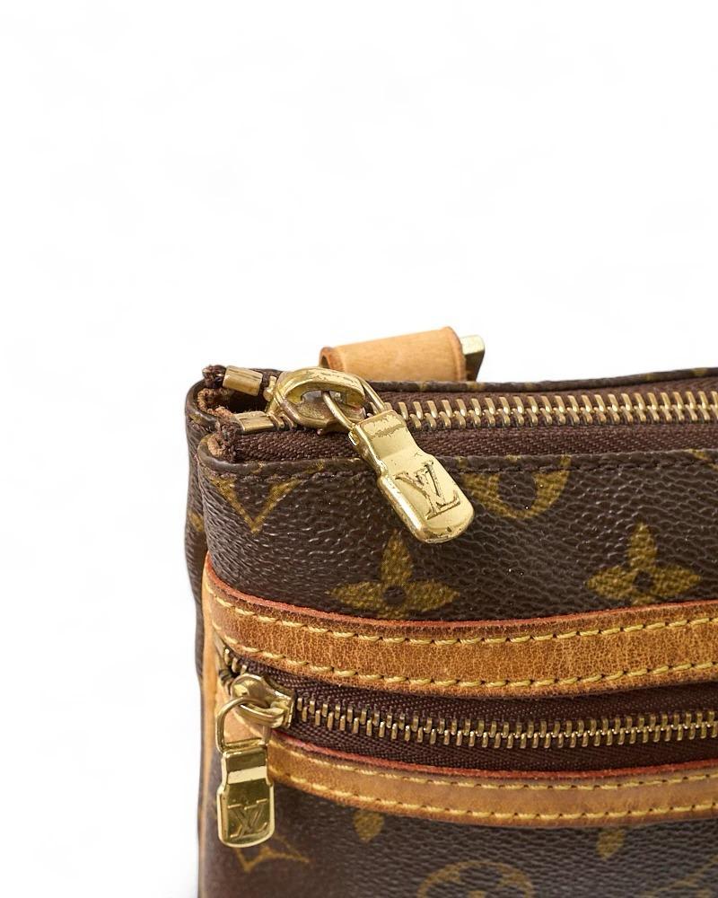 Louis Vuitton Tracolla Bosphore MM Monogram im Angebot 5