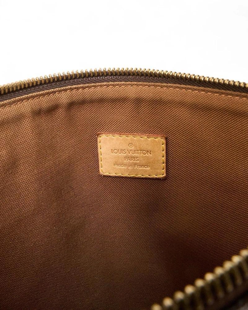 Louis Vuitton Tracolla Bosphore MM Monogram im Angebot 8