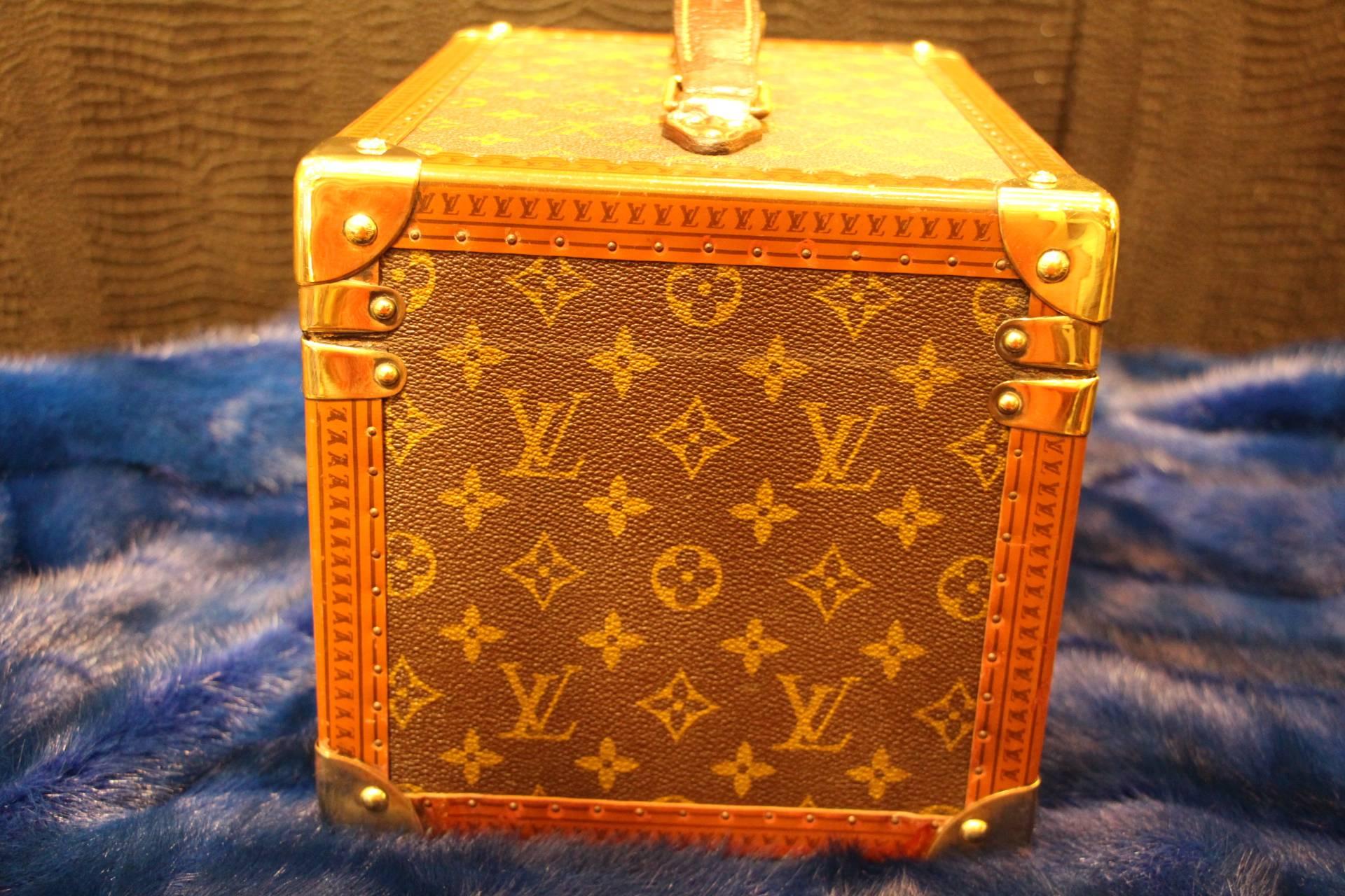 French Louis Vuitton Train Case