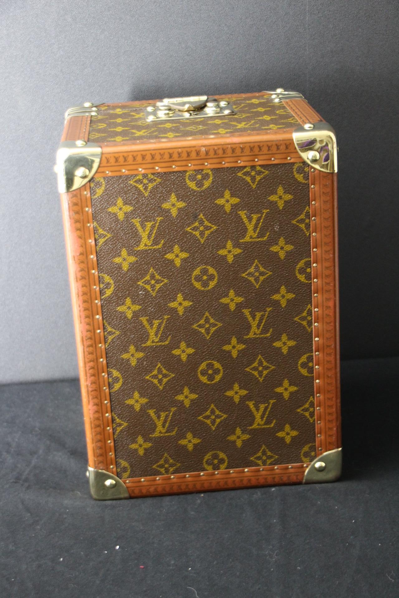 Louis Vuitton Train Case, Louis Vuitton Beauty Case, Louis Vuitton Jewelry Case For Sale 9