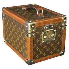 Louis Vuitton Train Case, Louis Vuitton Beauty Case, Louis Vuitton Jewelry Case